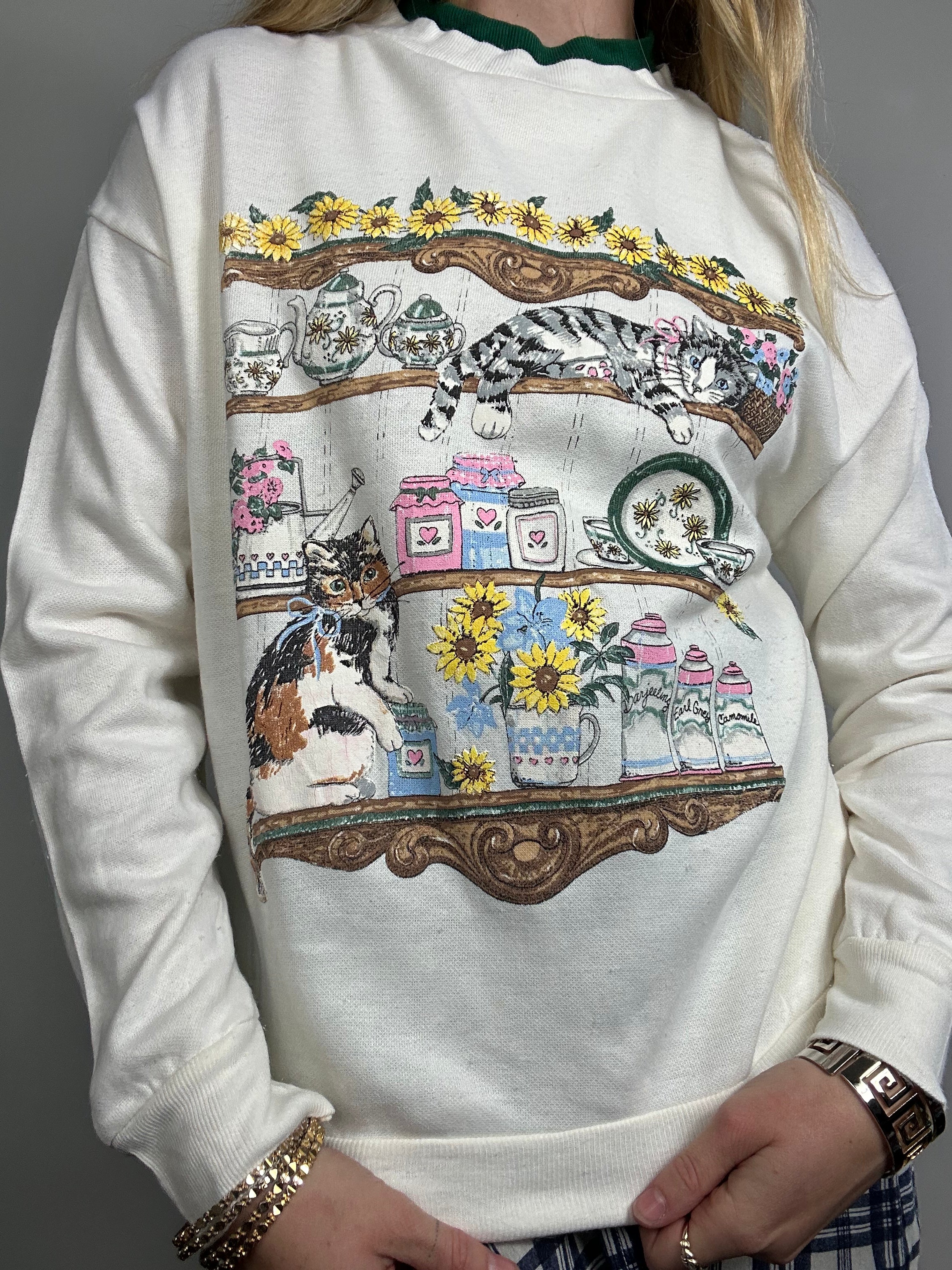 Kitty 90's Cream Sweater Size S