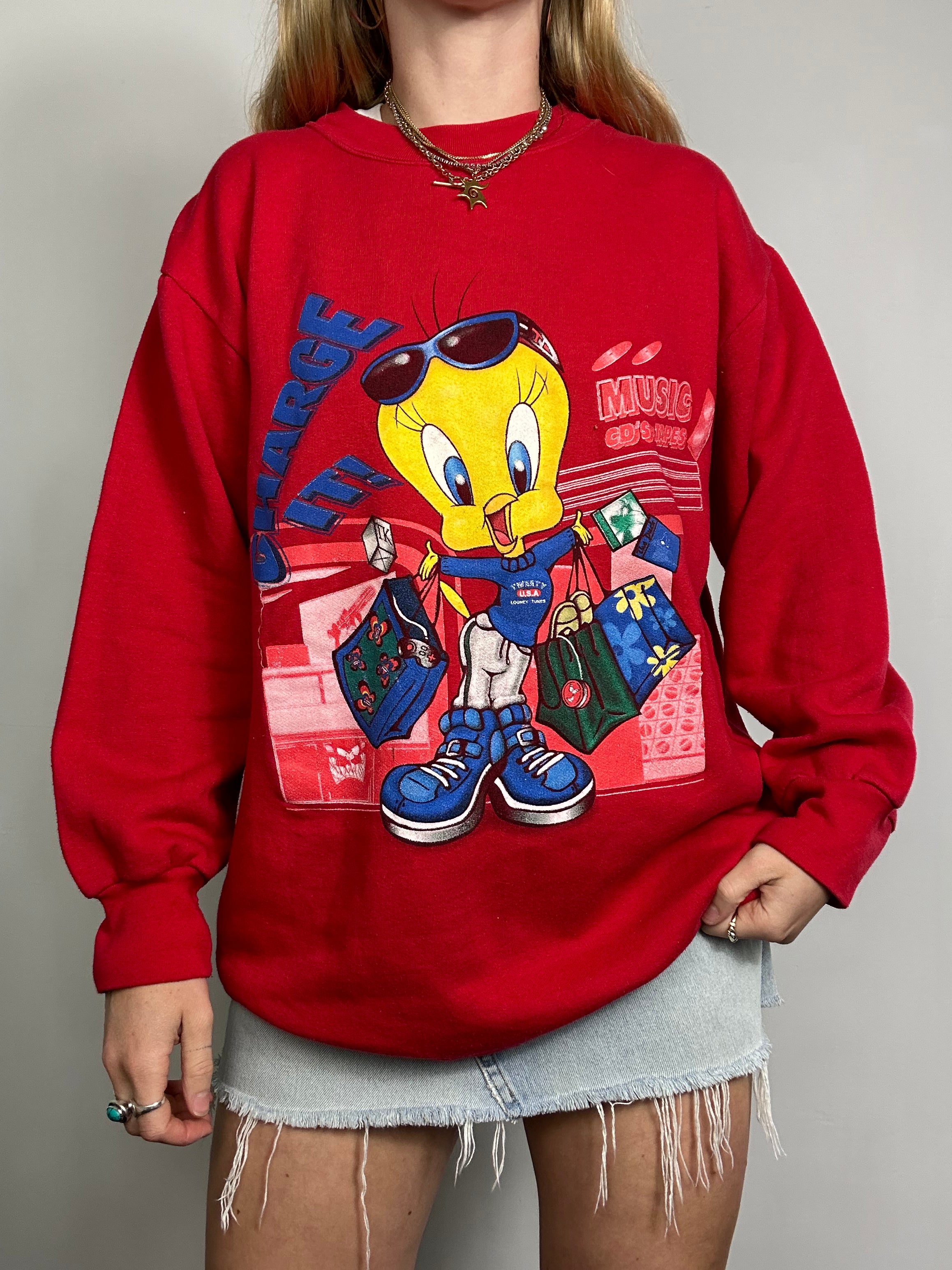 Tweety Bird 90's Sweater Size M/L