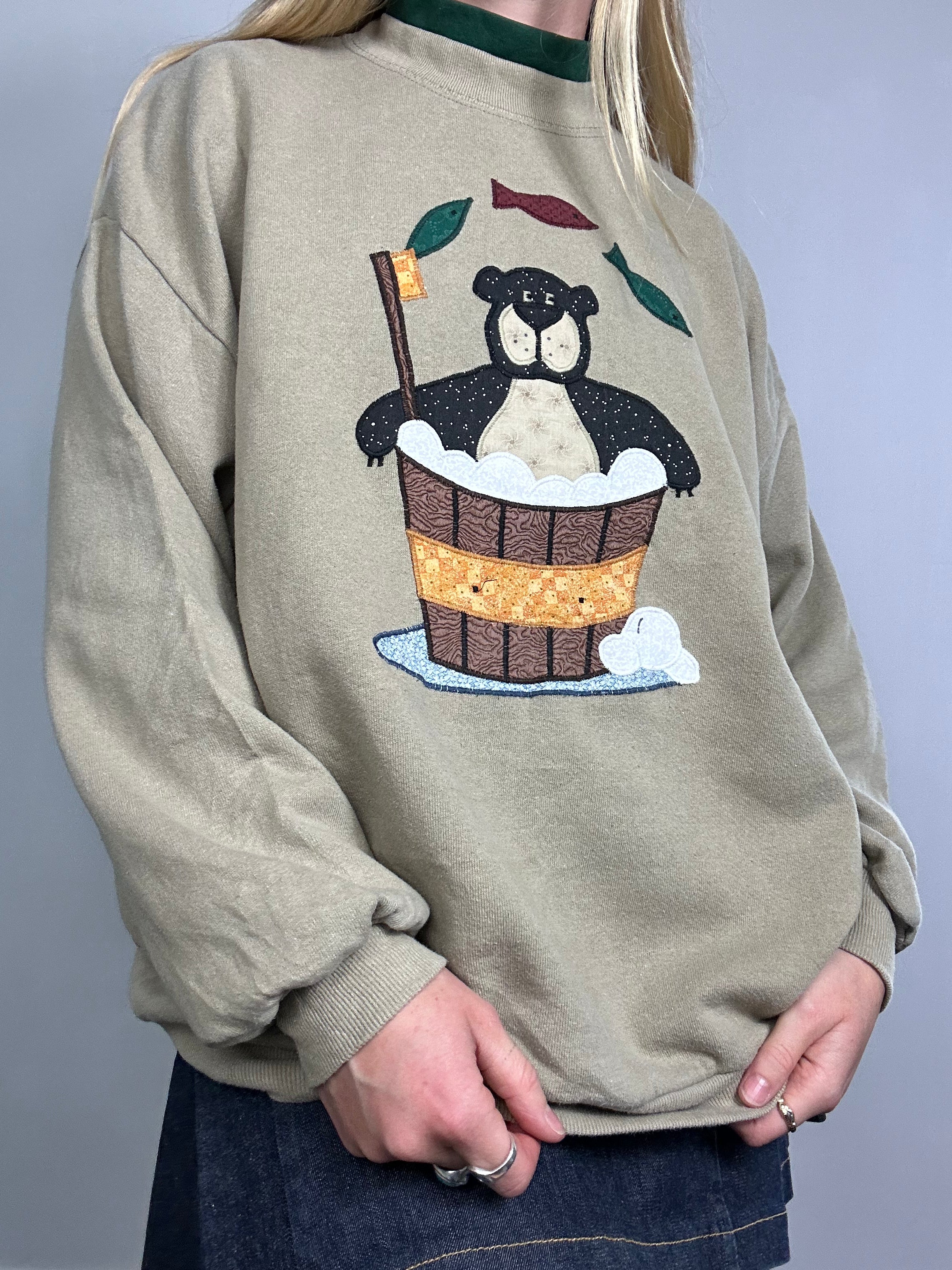 Bear Bubble Bath Sweater Size M/L