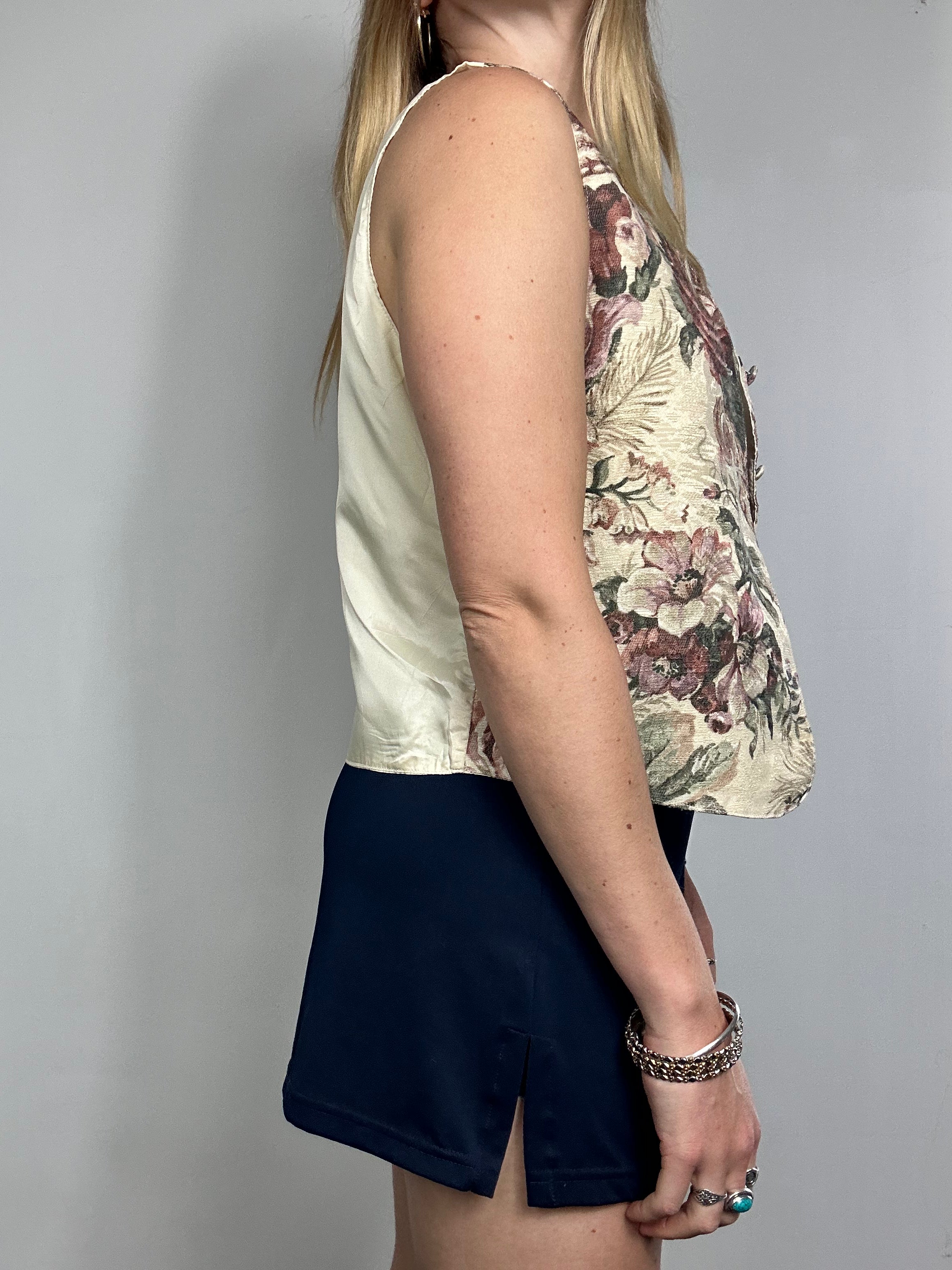 Tapestry 90's Waistcoat Size 12