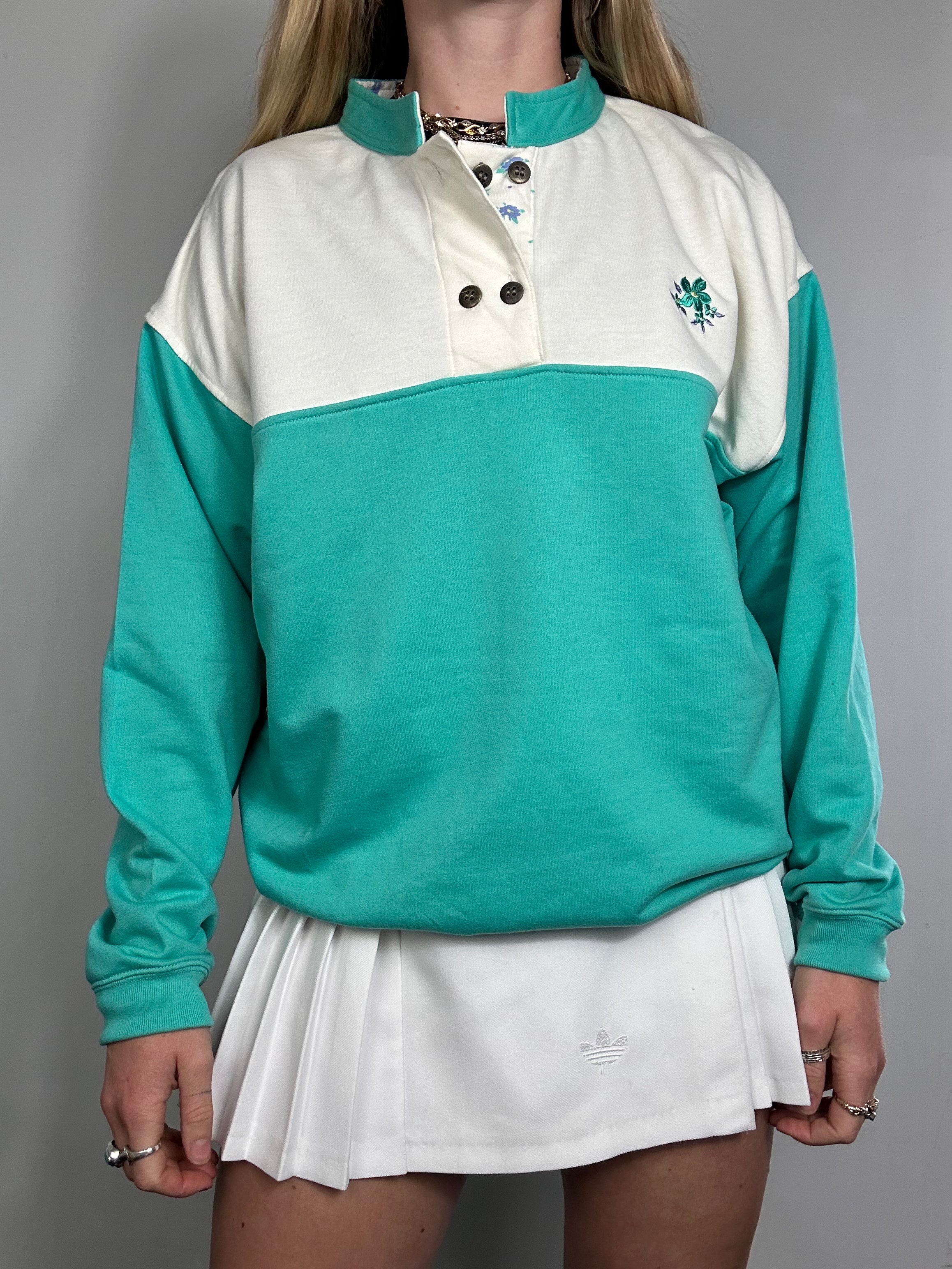 Teal 90's Sweater Size M