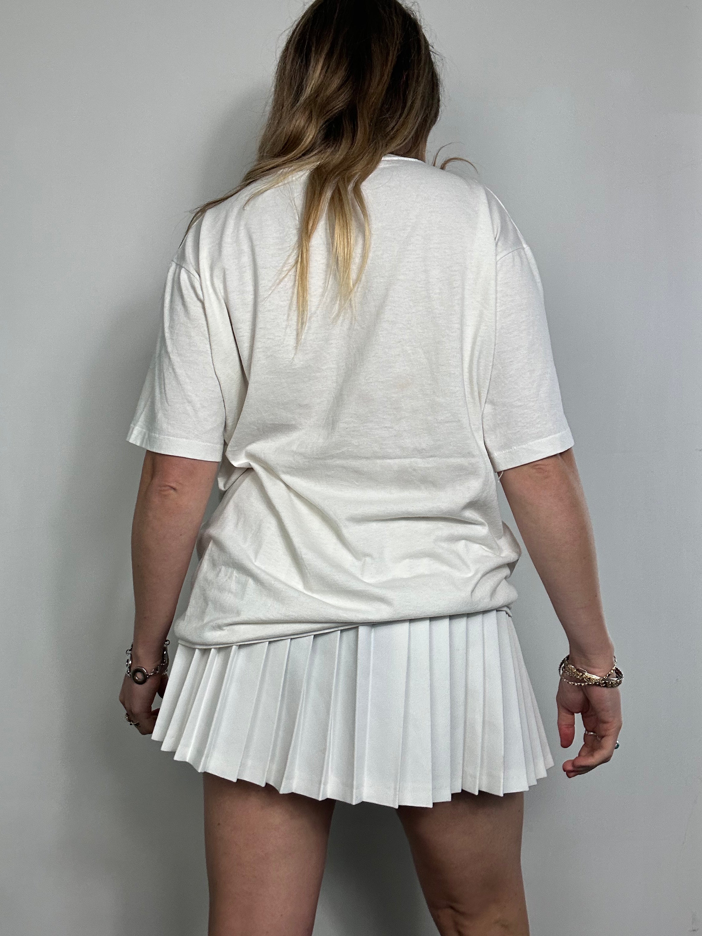 White 80's T Shirt Size M