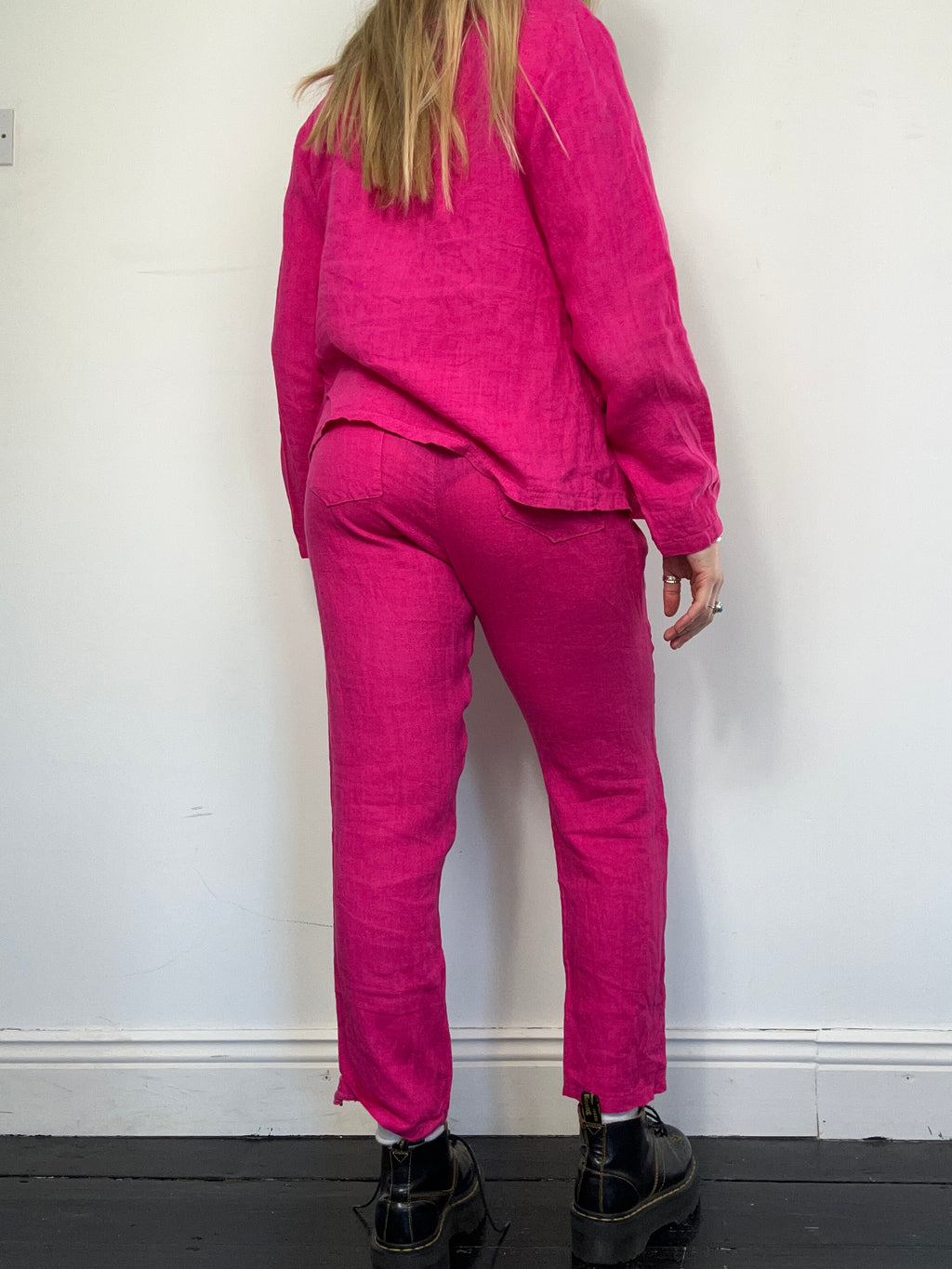 Pink linen Suit Size 8