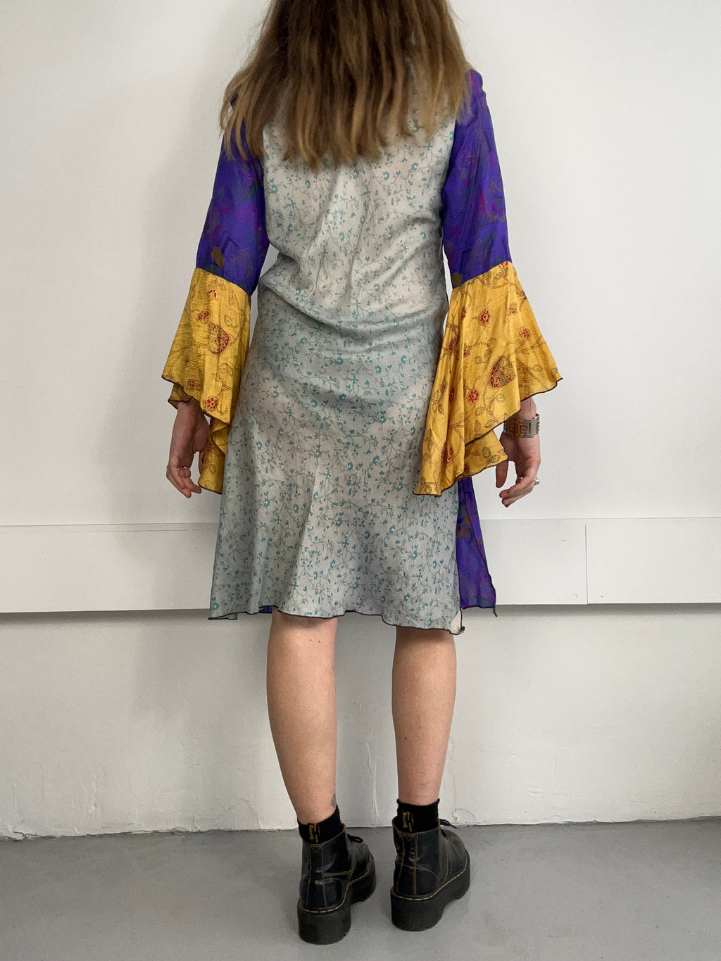100% Silk Dress Size 10/12