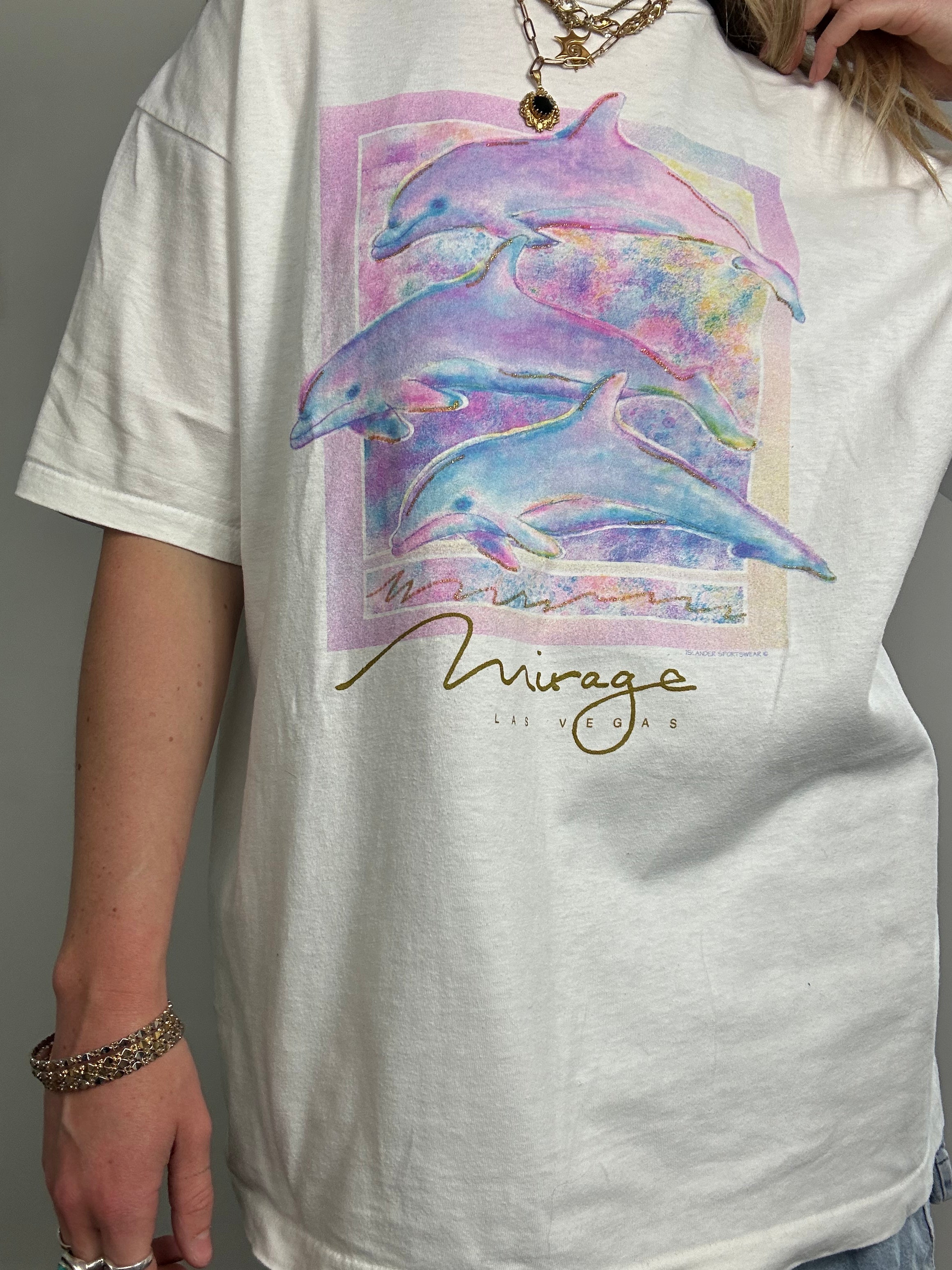 Dolphin Las Vegas 90's Tee Size L