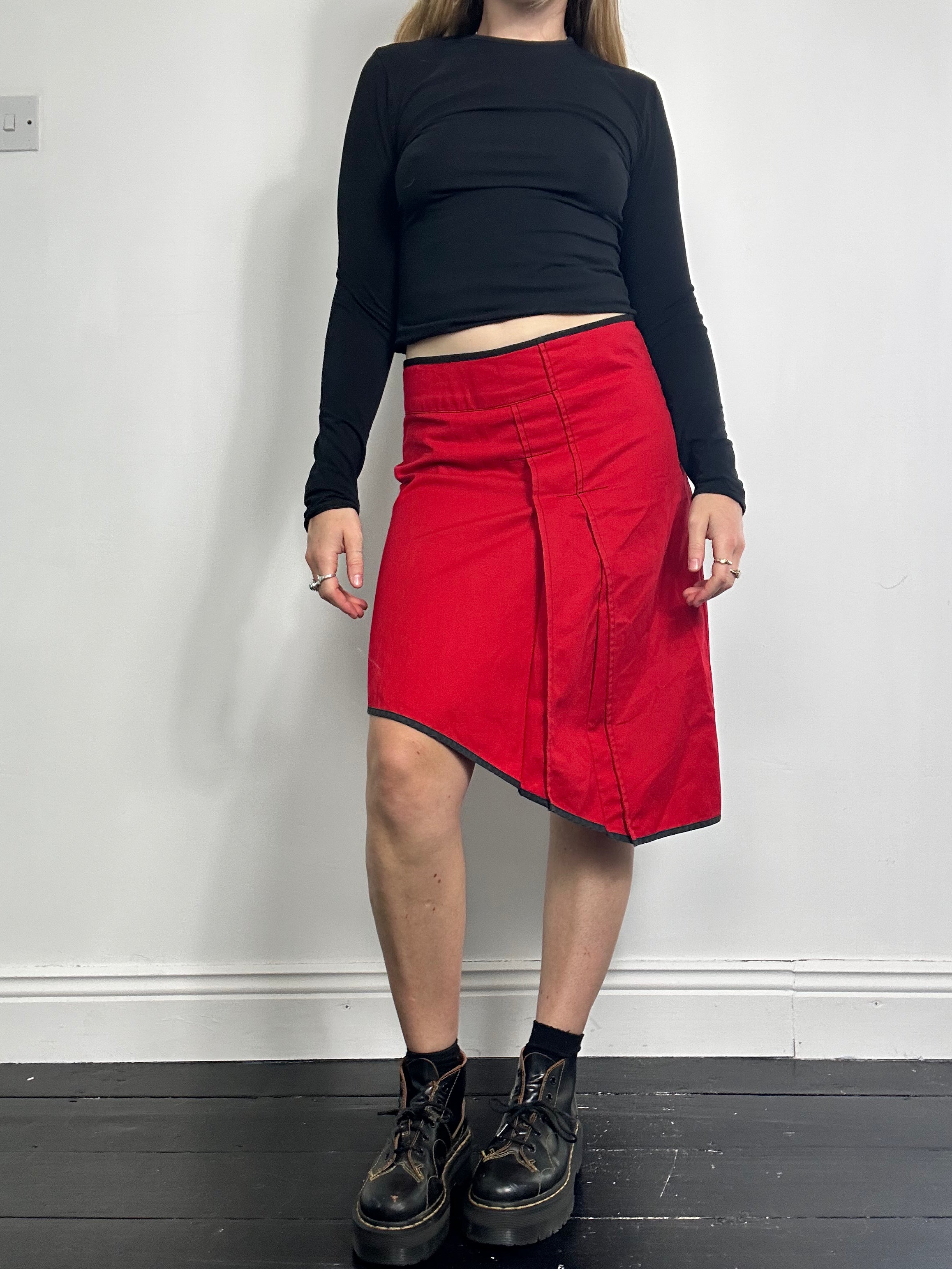 Red y2k Denim Skirt Size 8