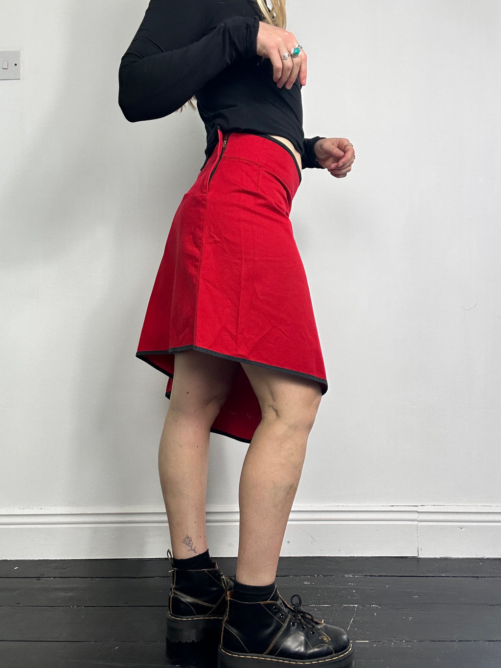 Red y2k Denim Skirt Size 8