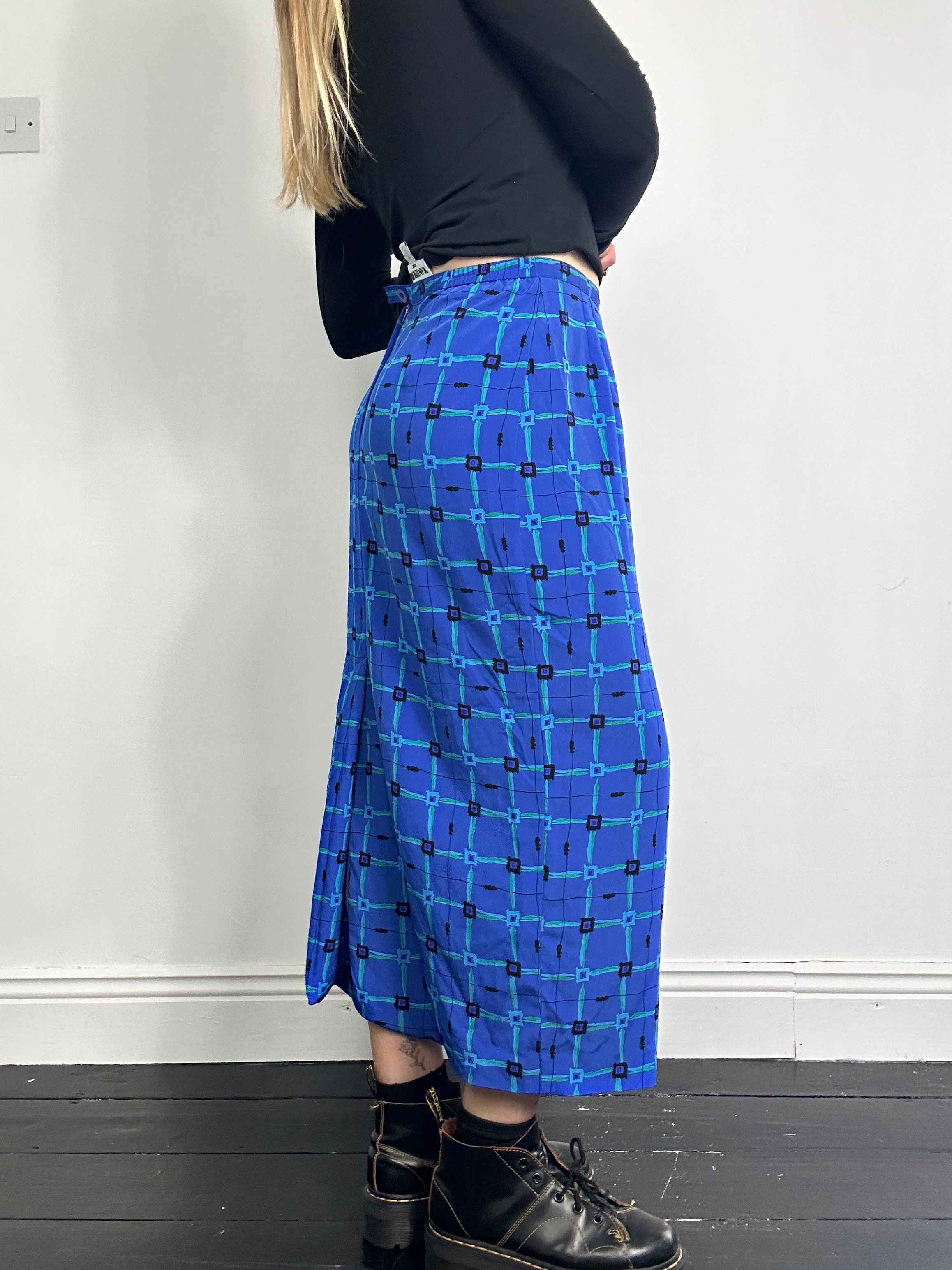 Blue Geo print Midi Skirt Size 8