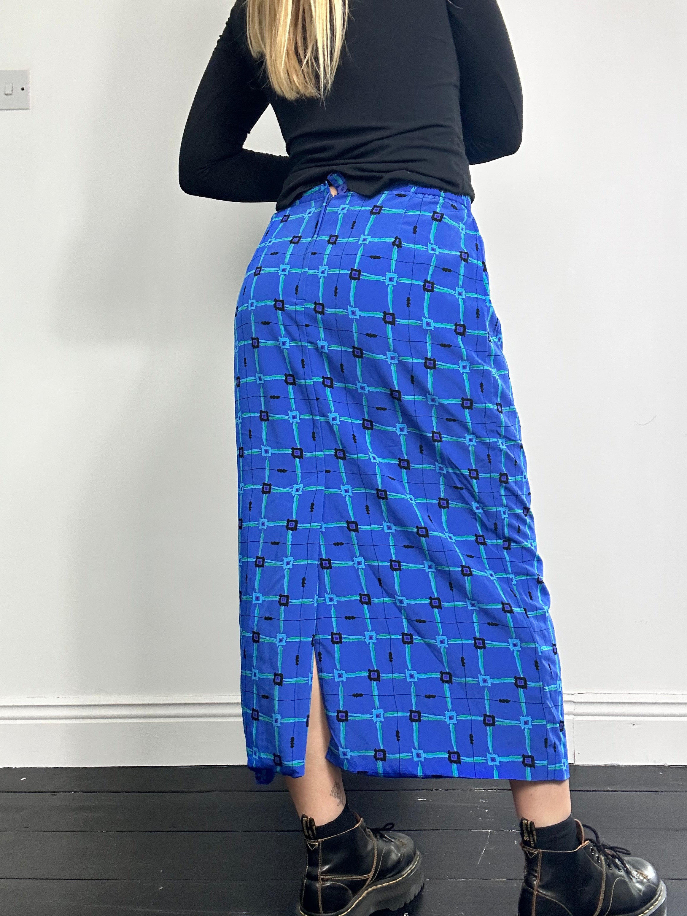 Blue Geo print Midi Skirt Size 8