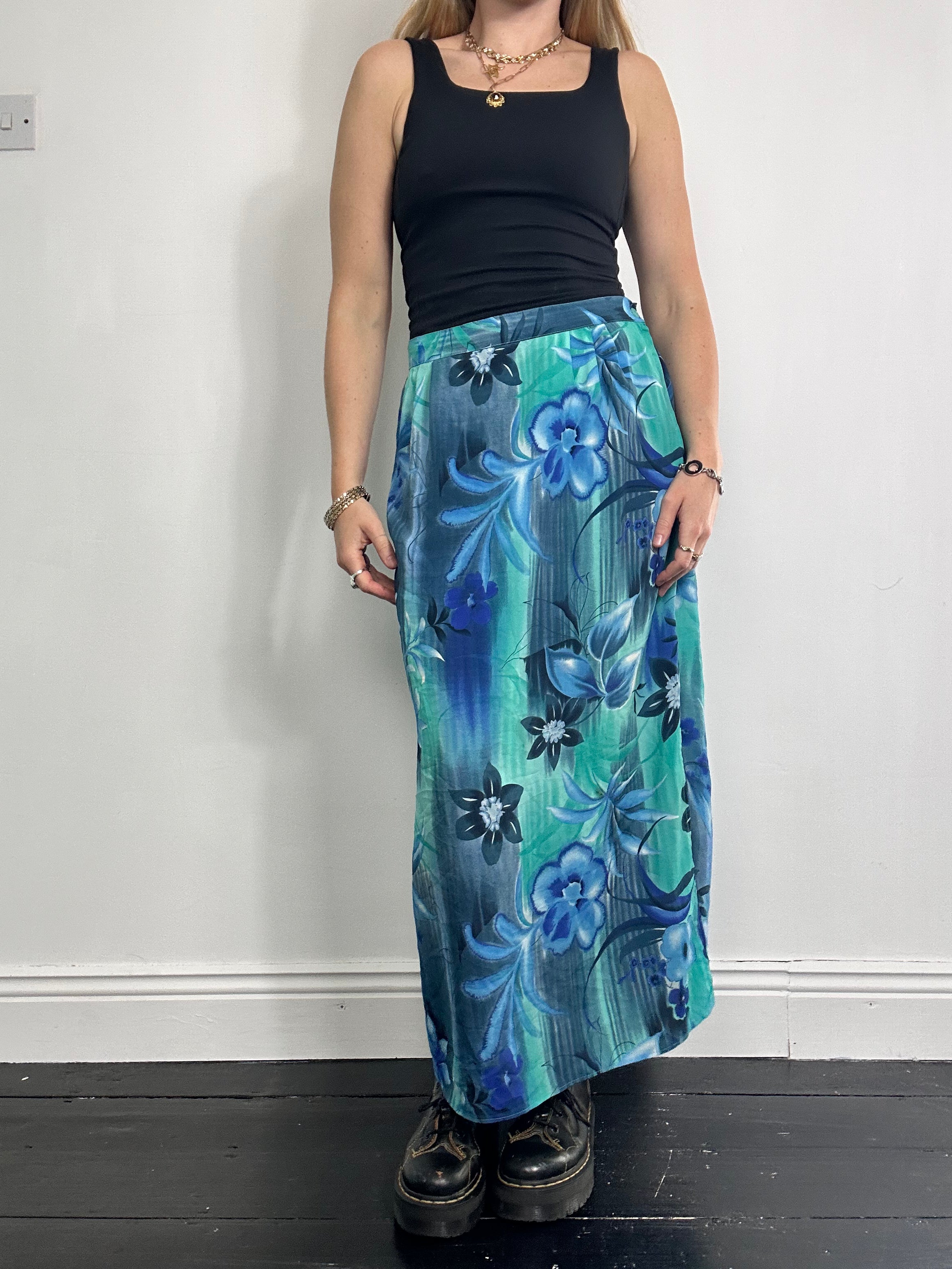 Blue Floral 90's Midi Skirt Size 12
