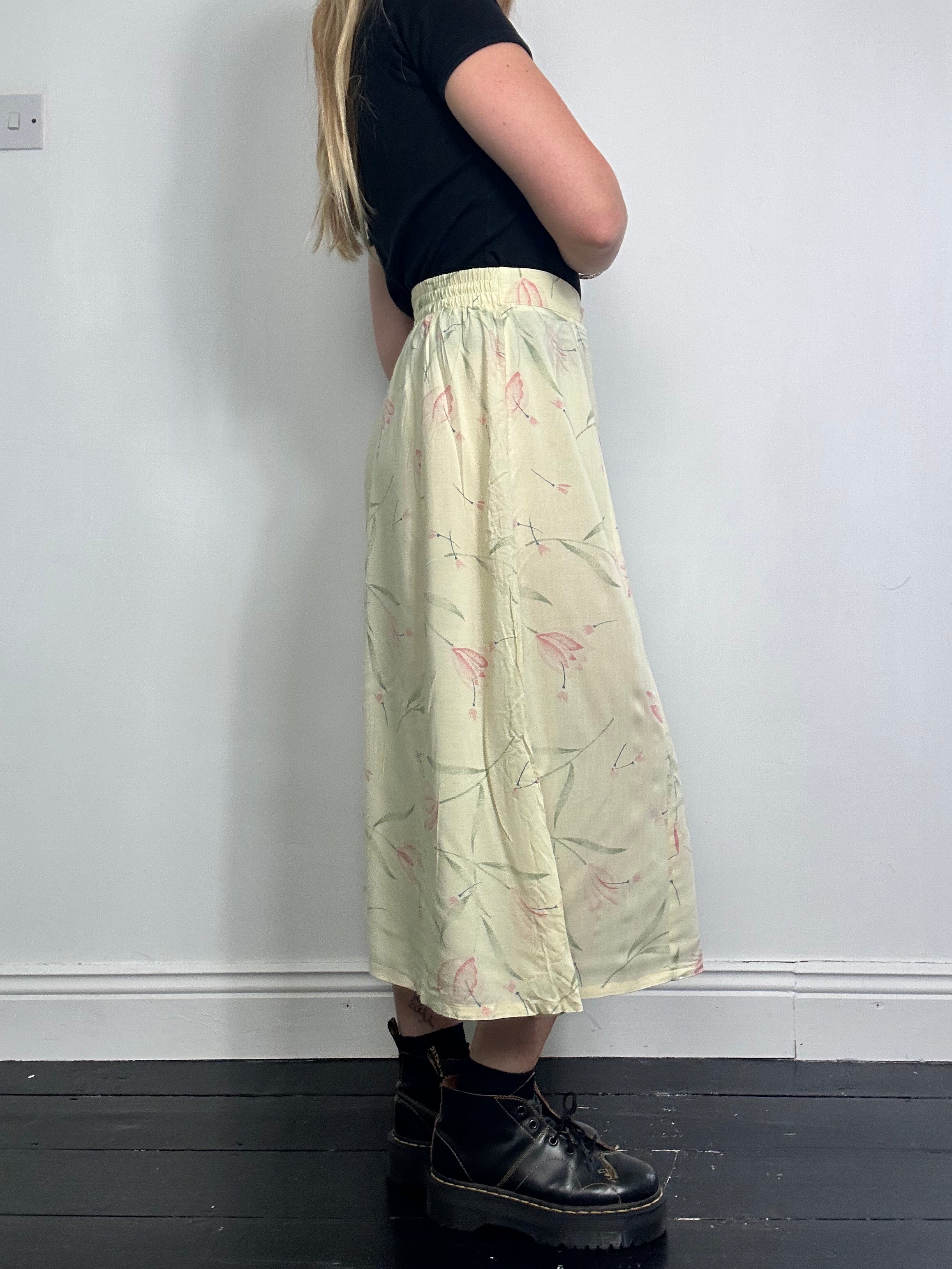 Lemon 90's Midi Skirt Size 8