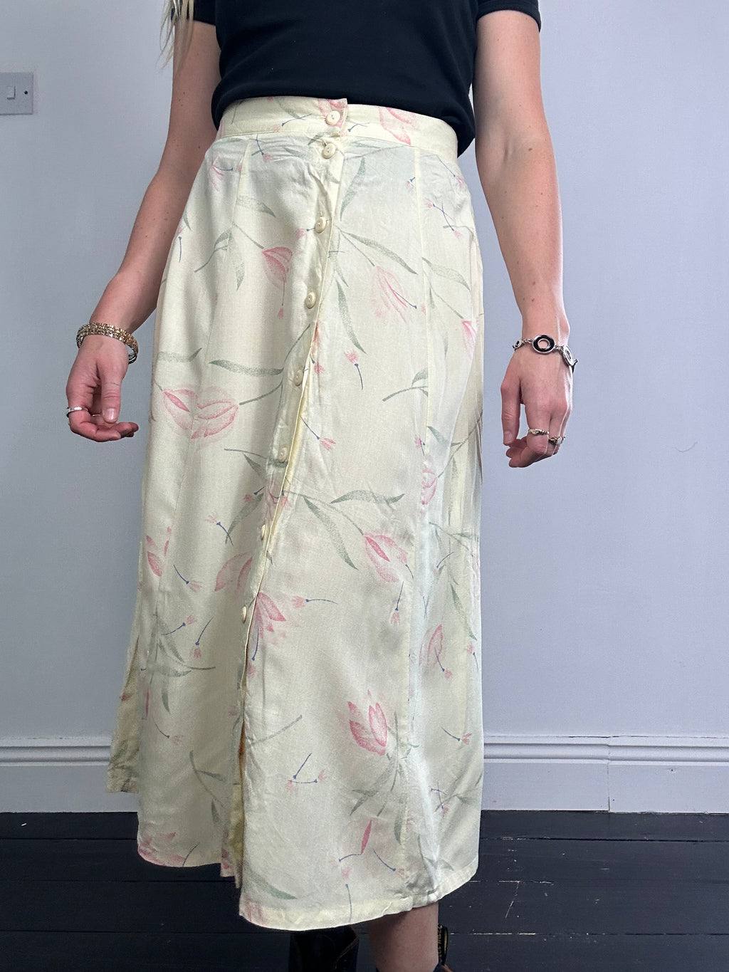 Lemon 90's Midi Skirt Size 8