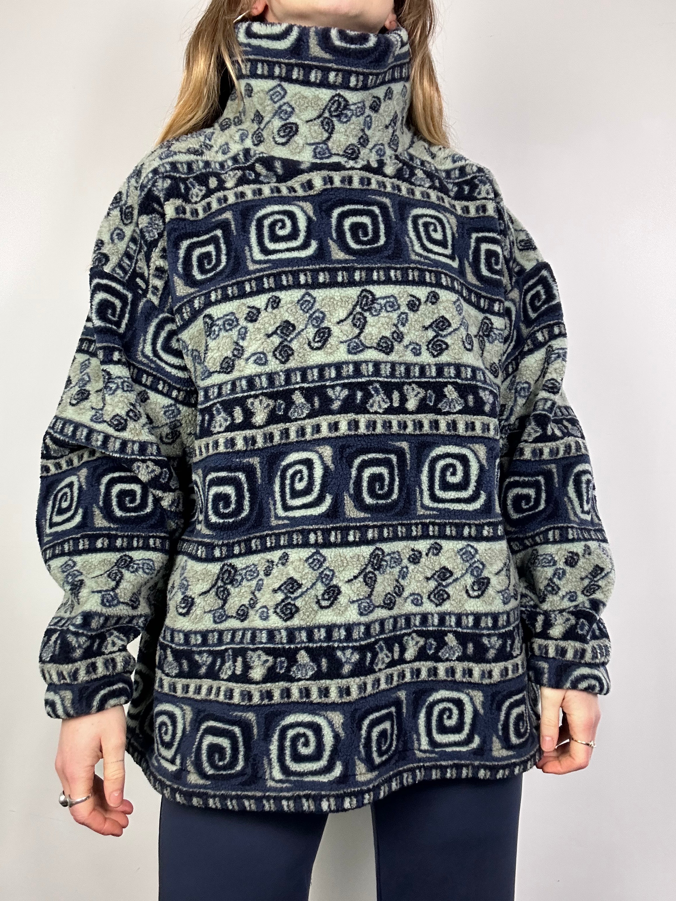 Spiral Teddy Fleece Size L