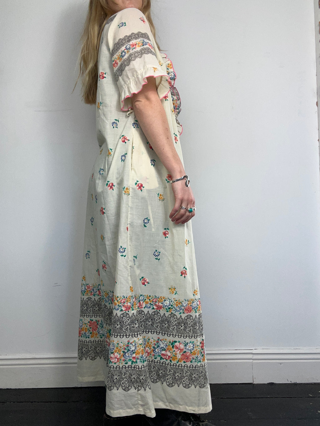 1970's Floral Kimono/Duster Size 12