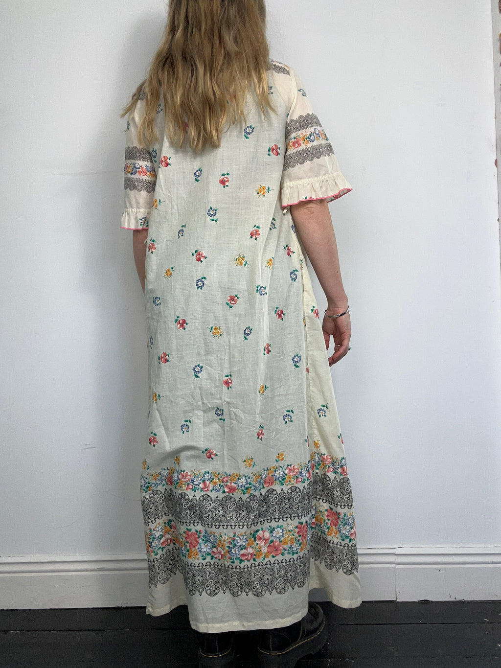 1970's Floral Kimono/Duster Size 12