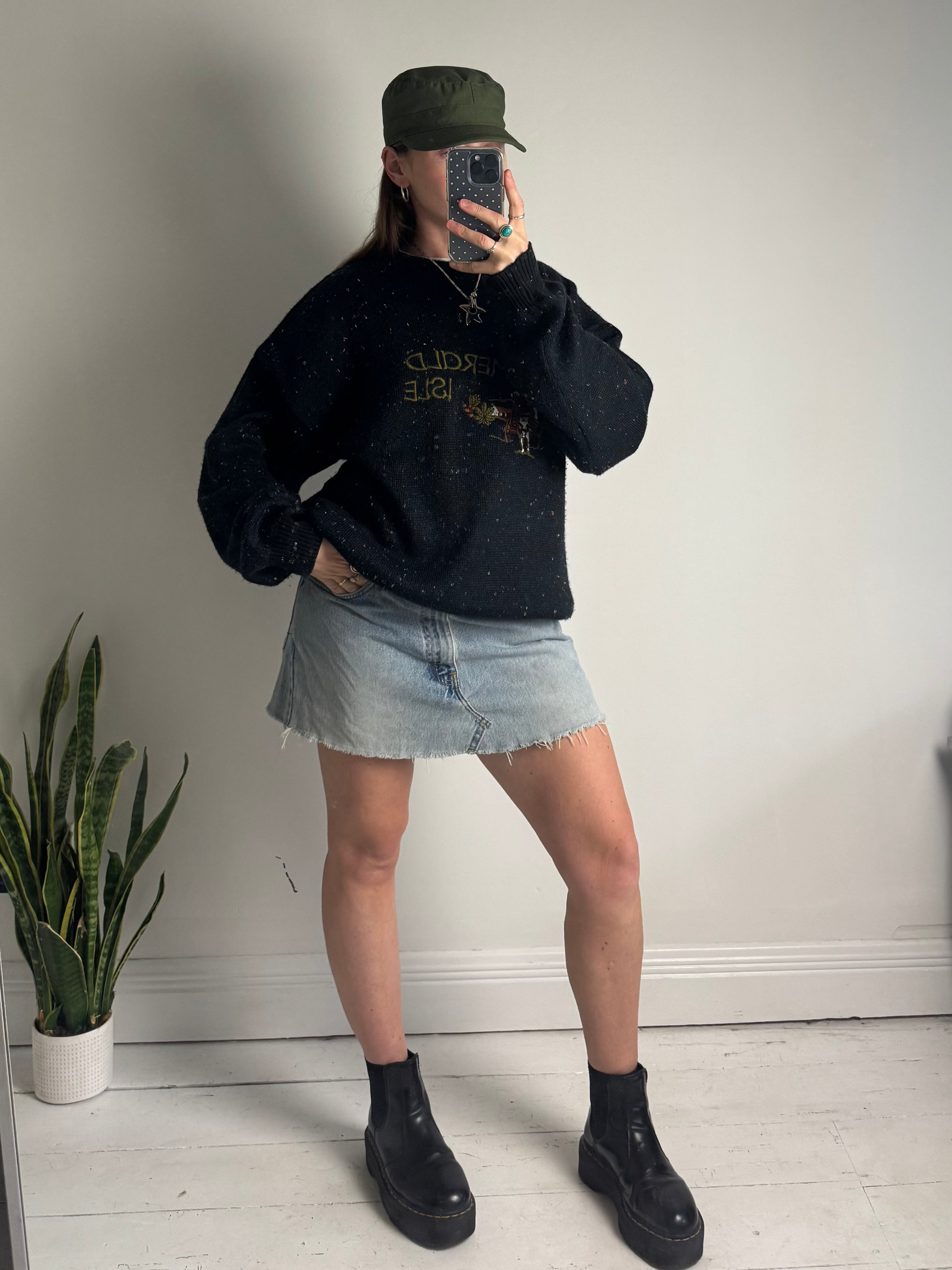 Emerald Isle Knitted Sweater Size L