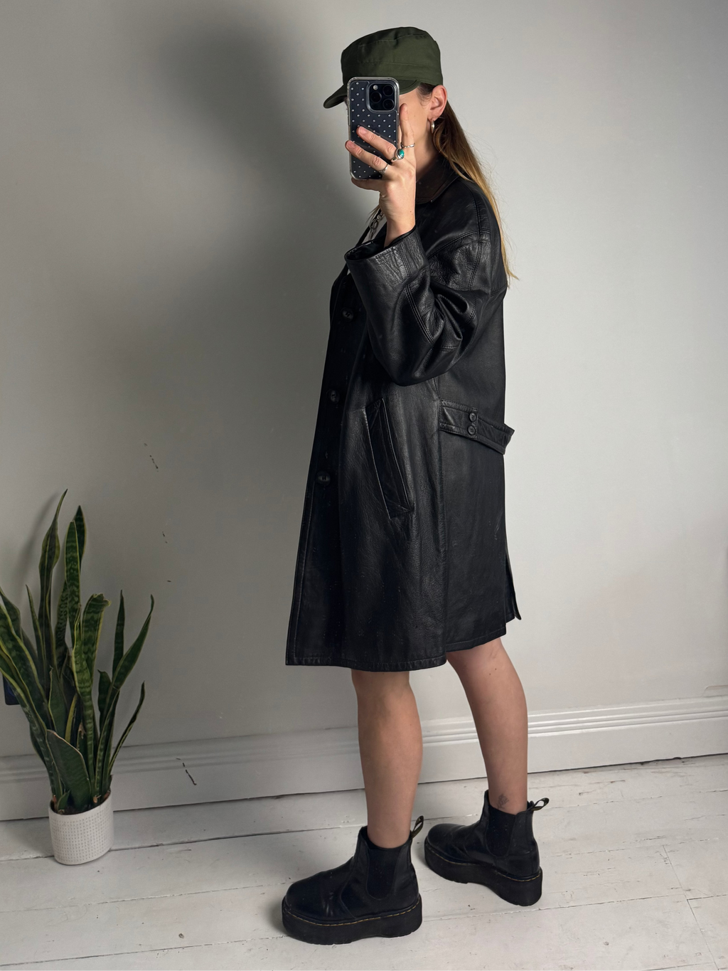 Black Leather jacket 80's Size L