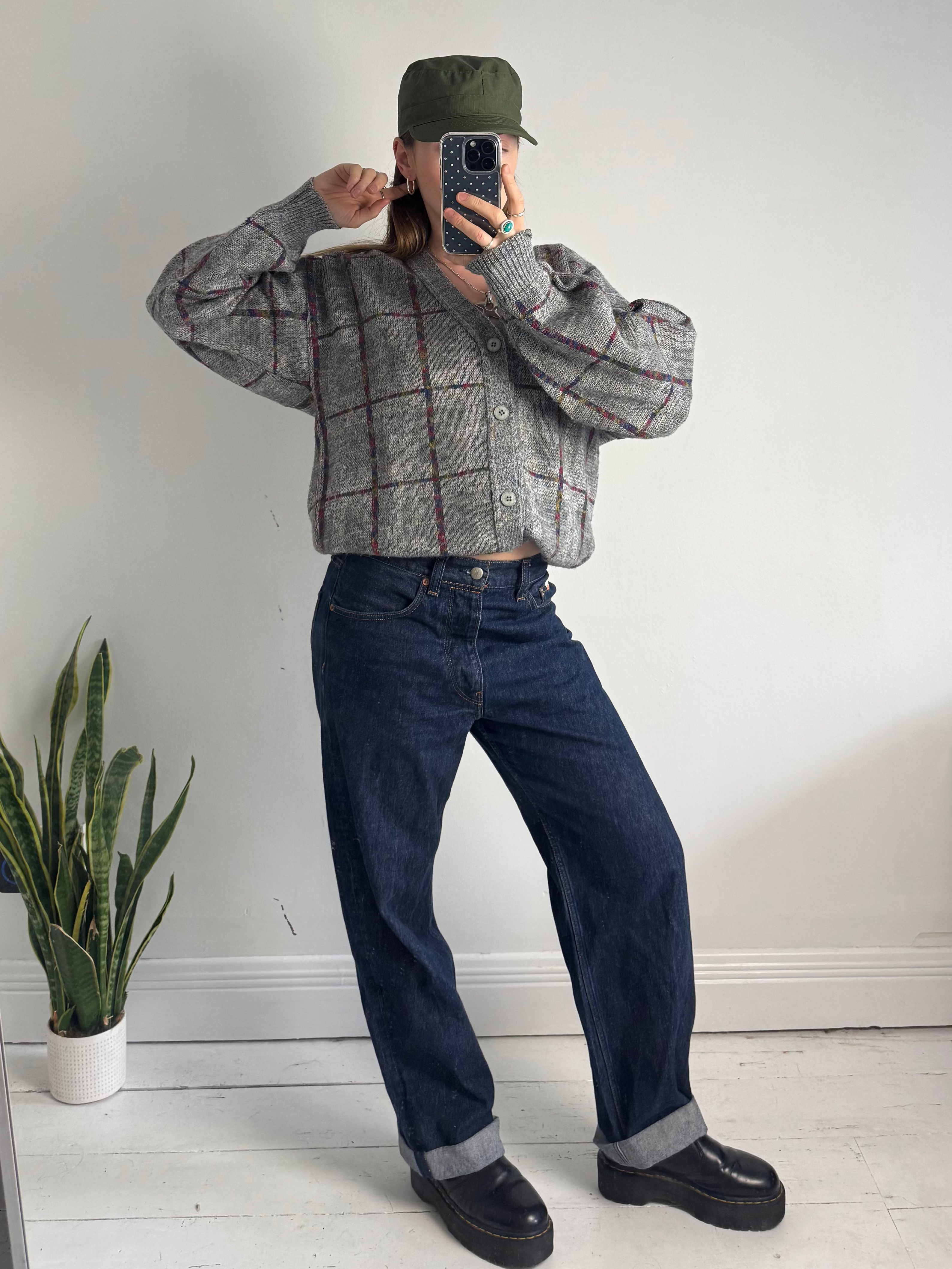 Grey Tartan V Nack Cardi Size S