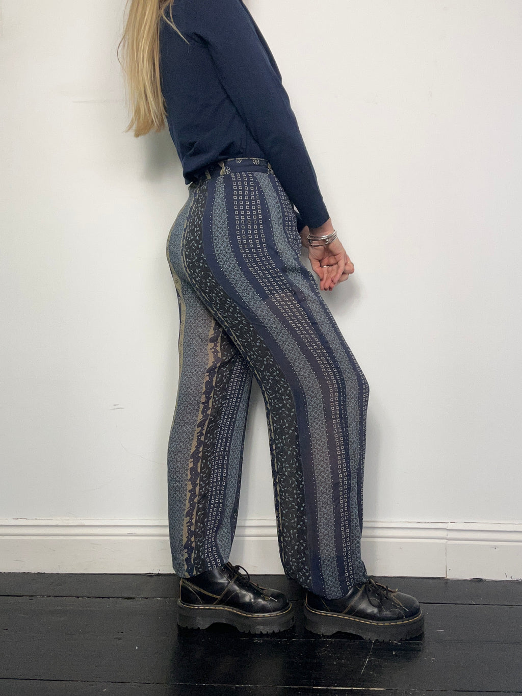 90's High Waisted Chiffon pants Size 8