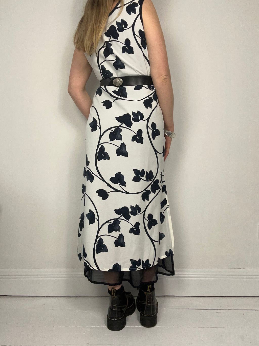 Leaf Print 90's Midi Dress Size 14