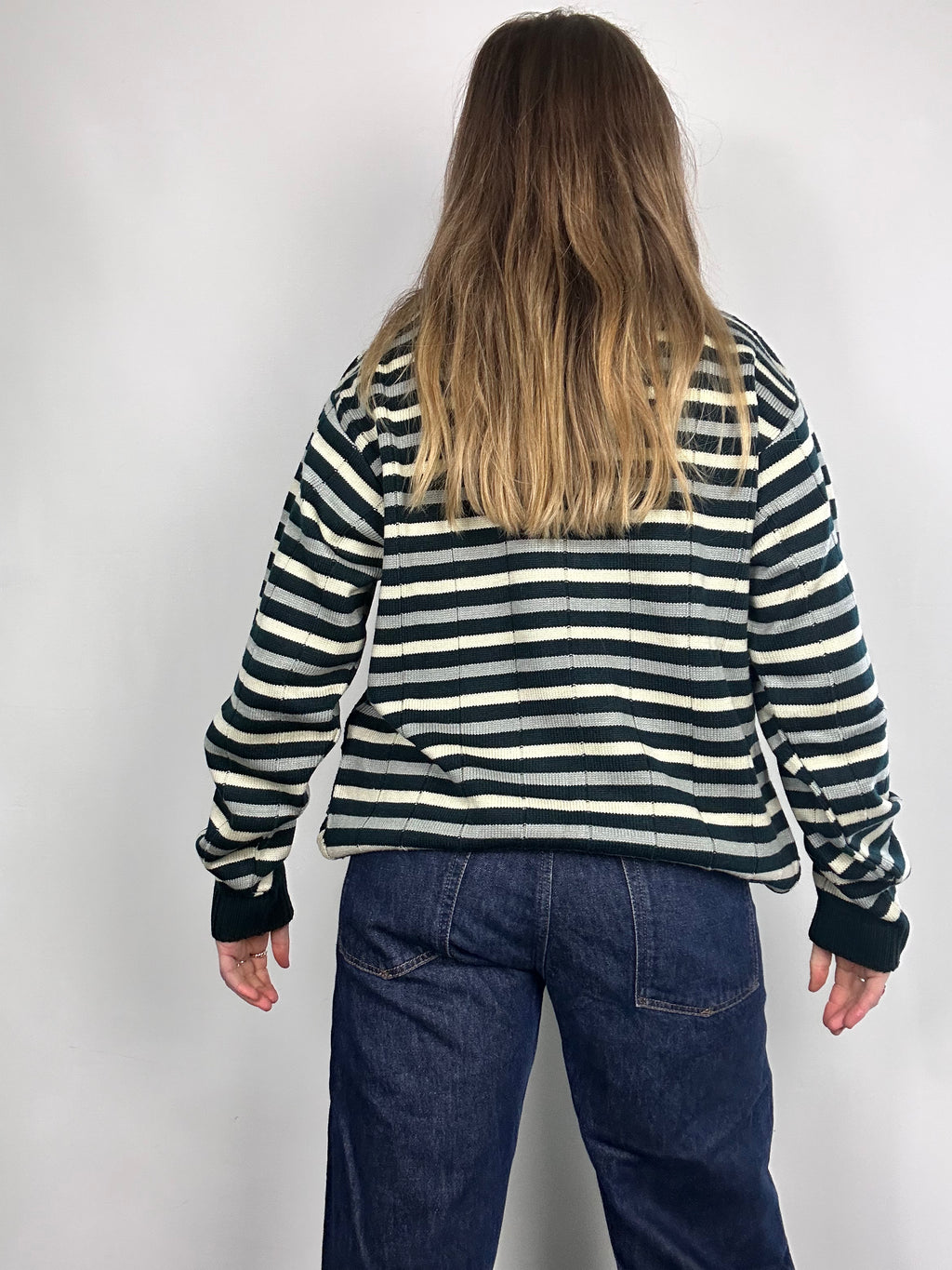 Striped 80's Zip through Knit Size M