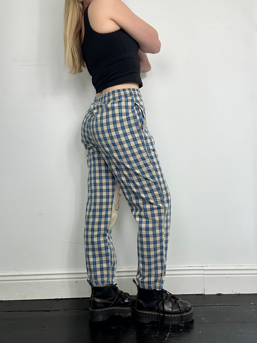 Think Pink Tartan Rock Climbing Pants Size 10