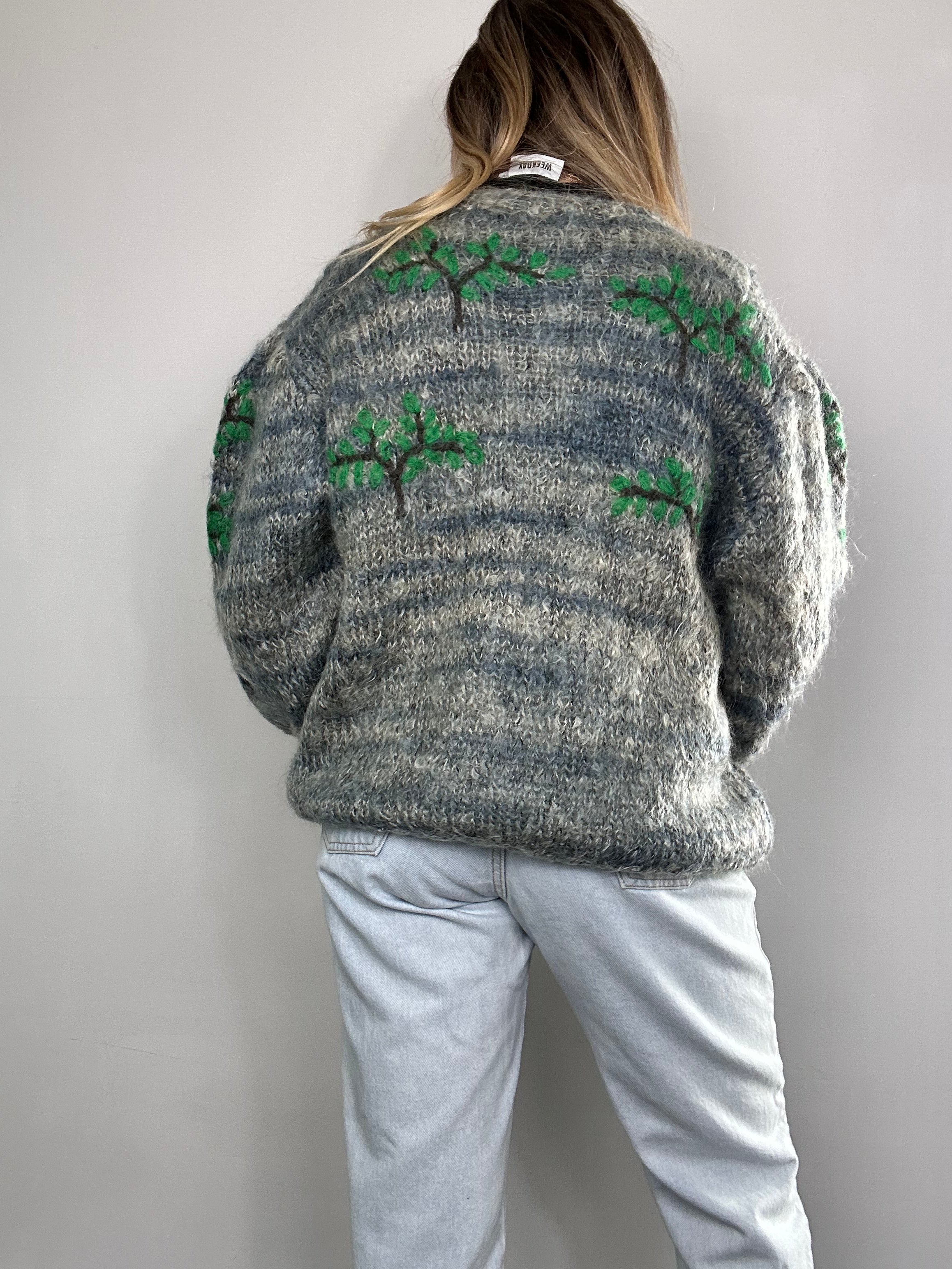 Mo hair Dwar Sweater Size 10