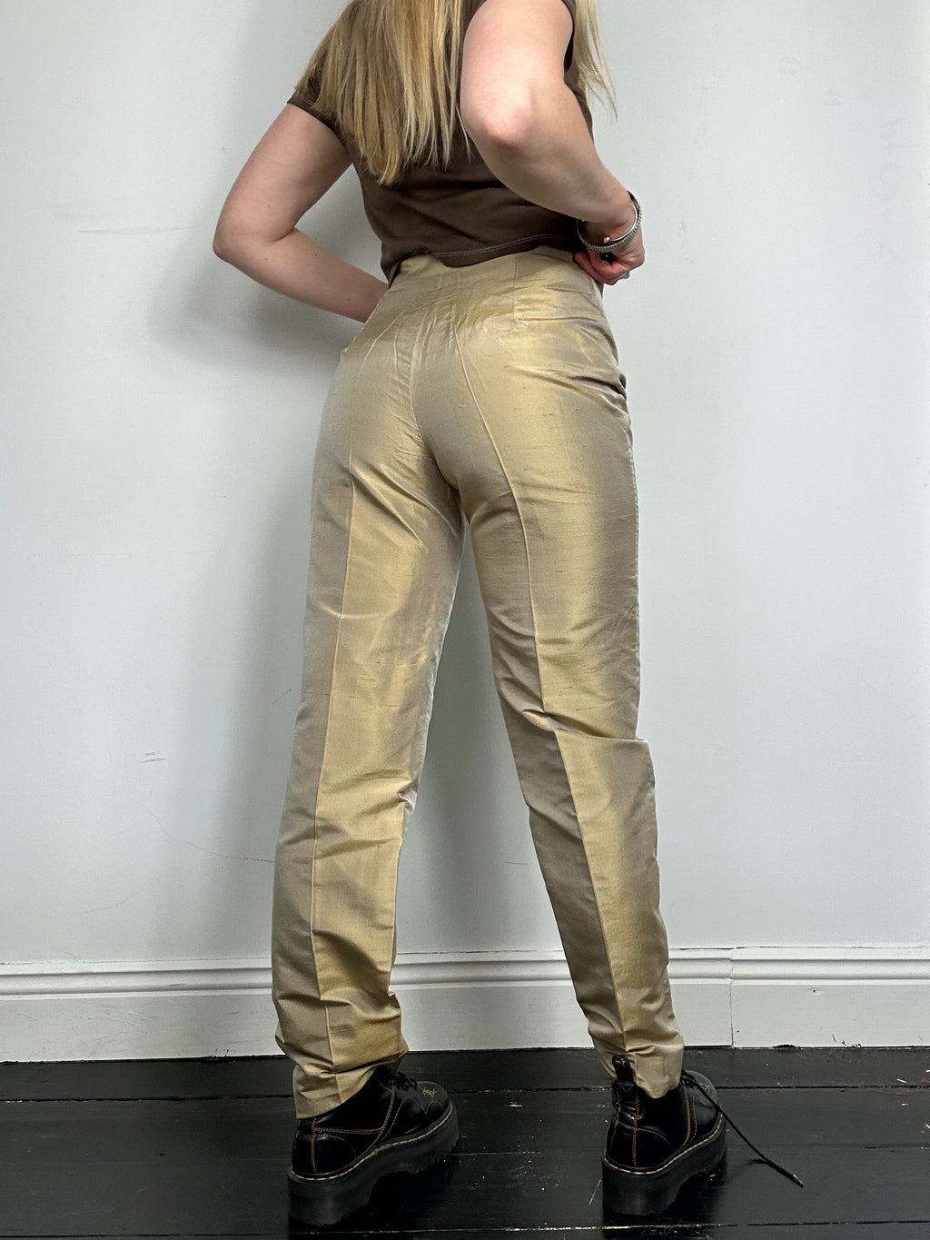 Silk Gold High Waisted Pants Size 8