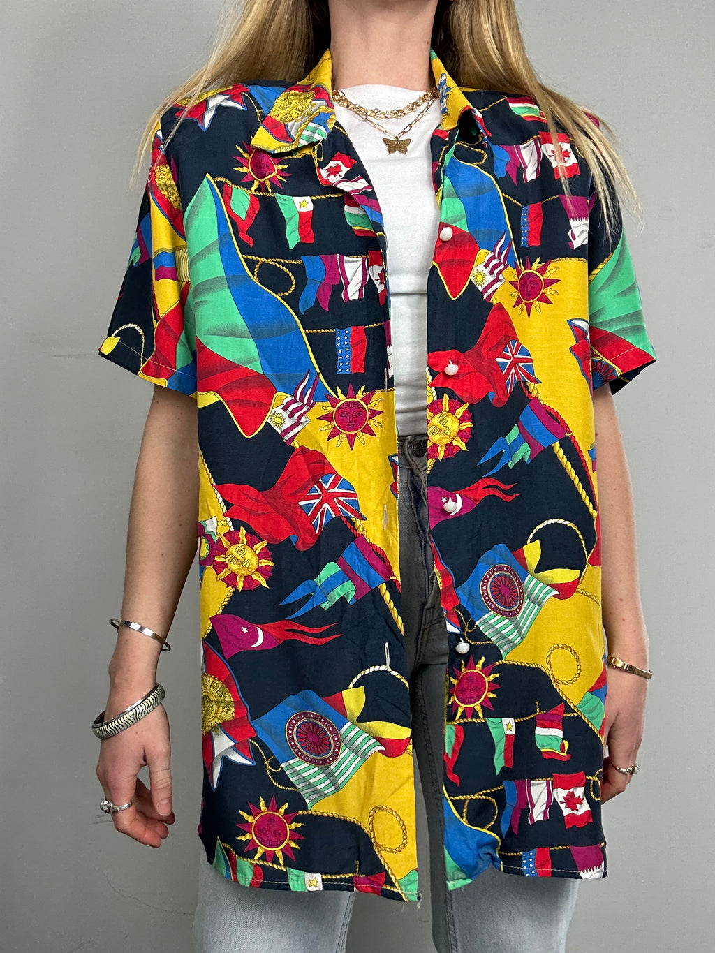 80'\s Flag print Shirt Size L