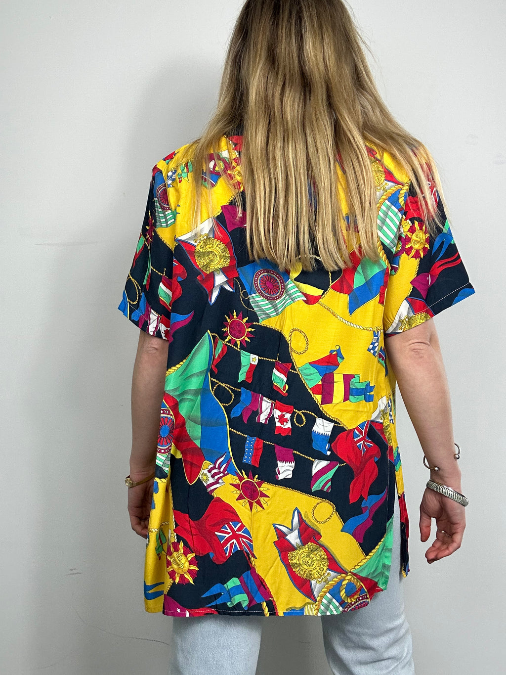 80'\s Flag print Shirt Size L