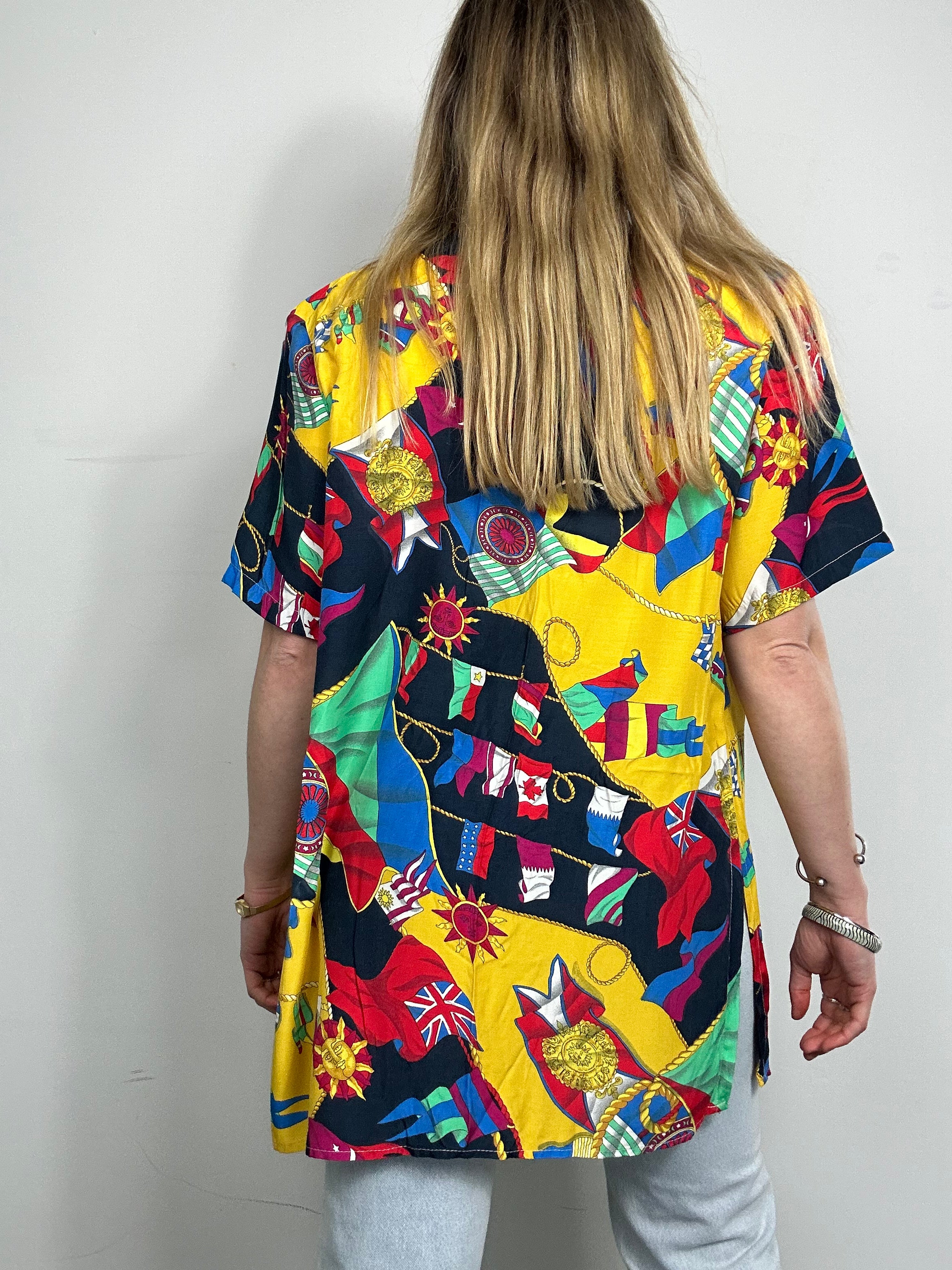 80'\s Flag print Shirt Size L