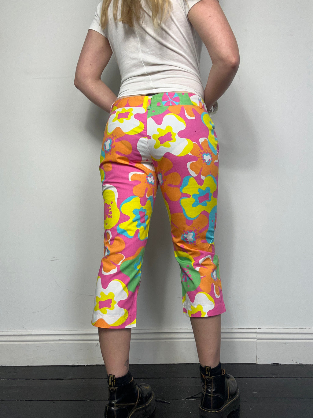 Floral 00's Capri Pants size 10