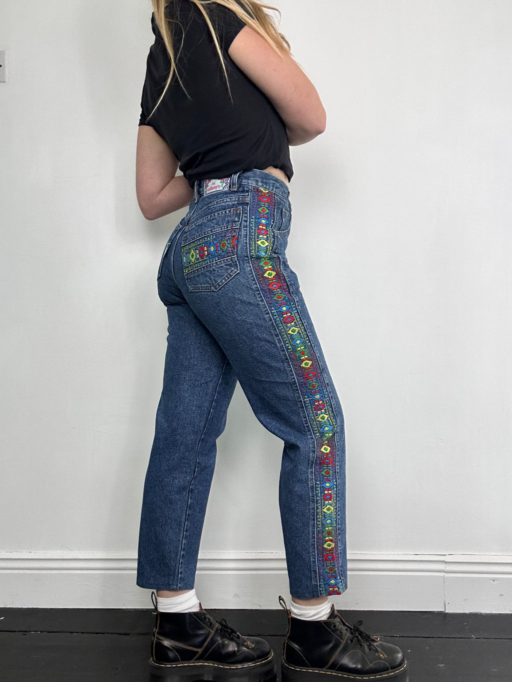 Indago embroidered Denim jeans Size 8