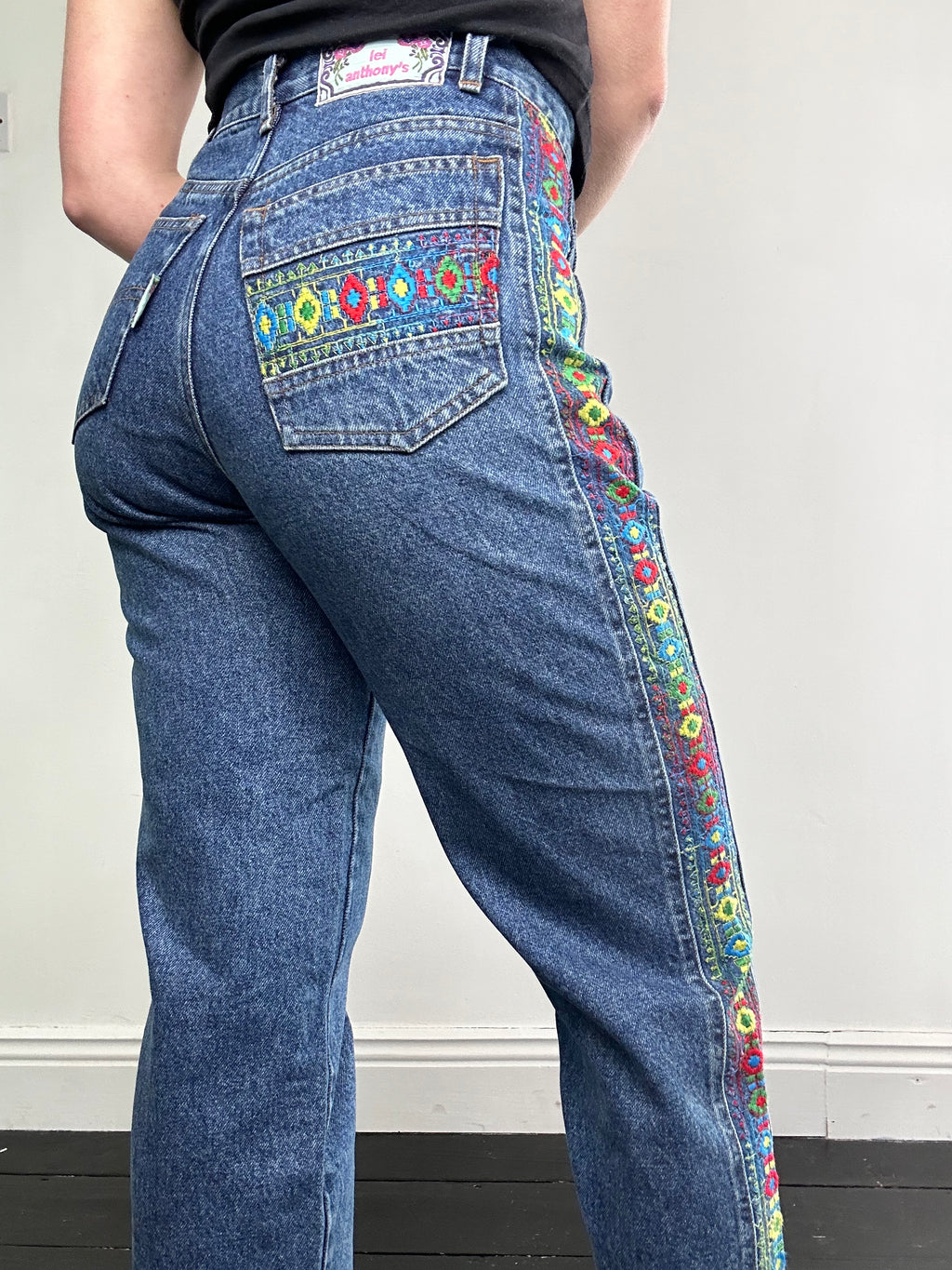 Indago embroidered Denim jeans Size 8