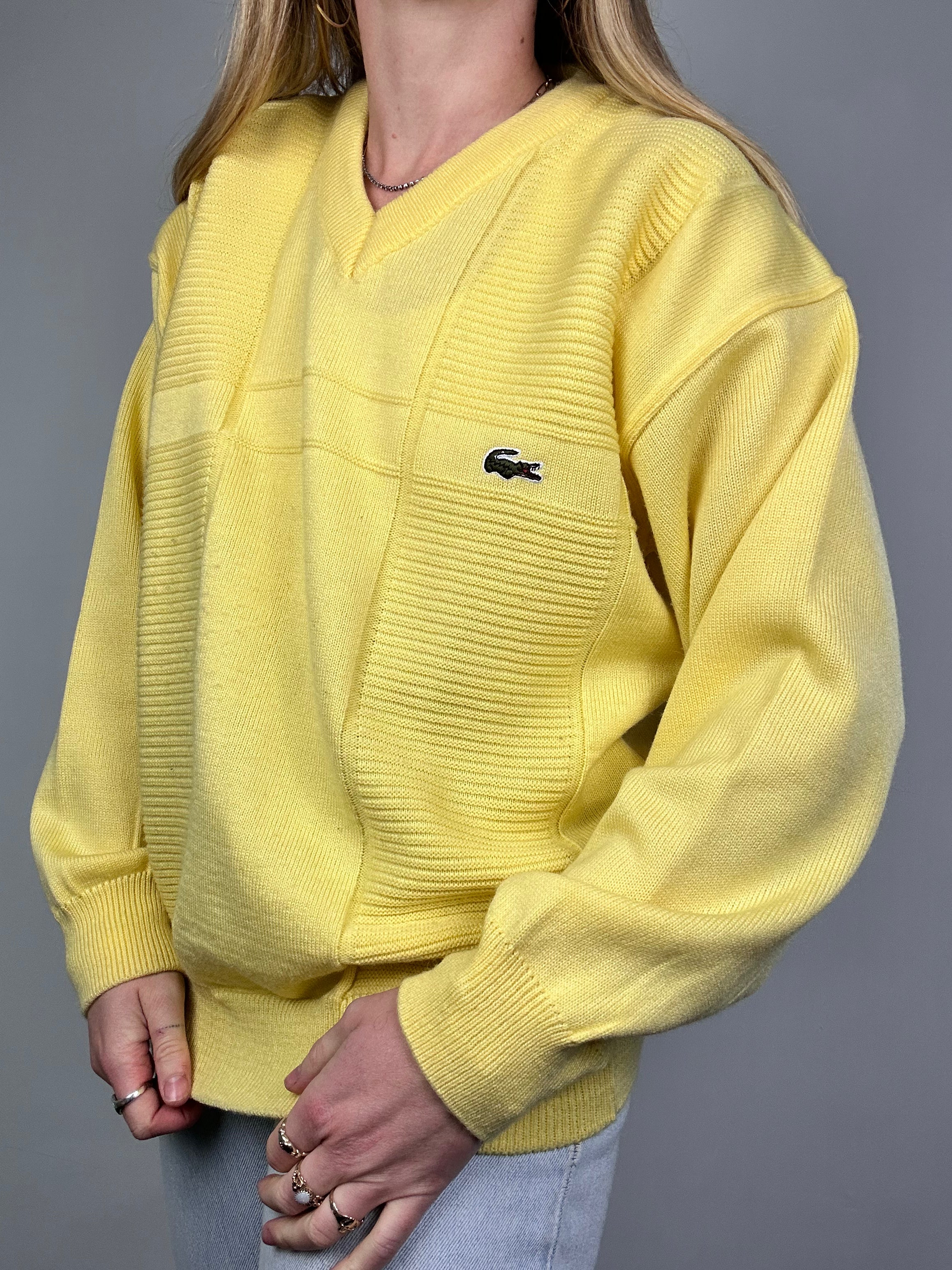 Lacoste Lemon knit Sweater Size M