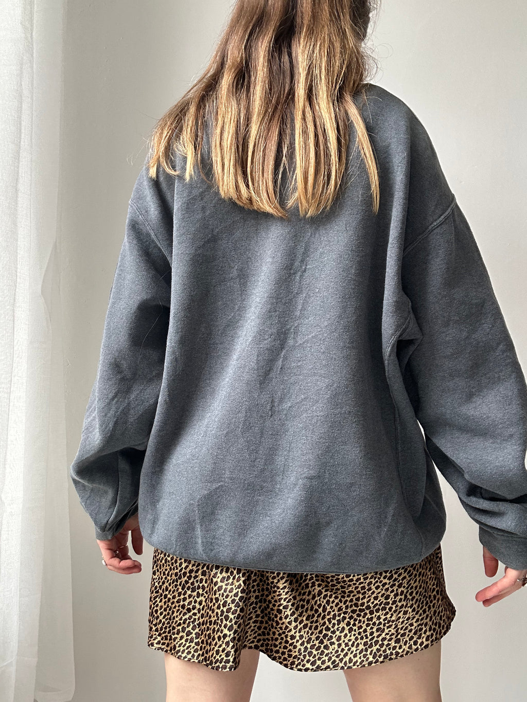 Grey Spice Spiral Sweater Size XL