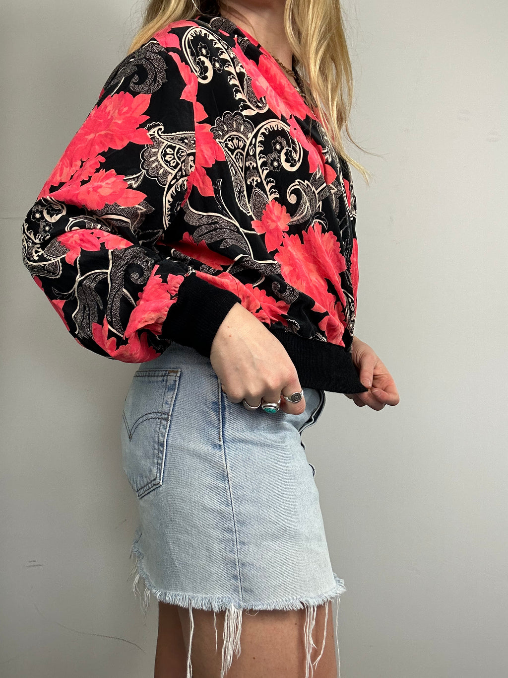 Chiffon v neck Cropped Shirt Size 10