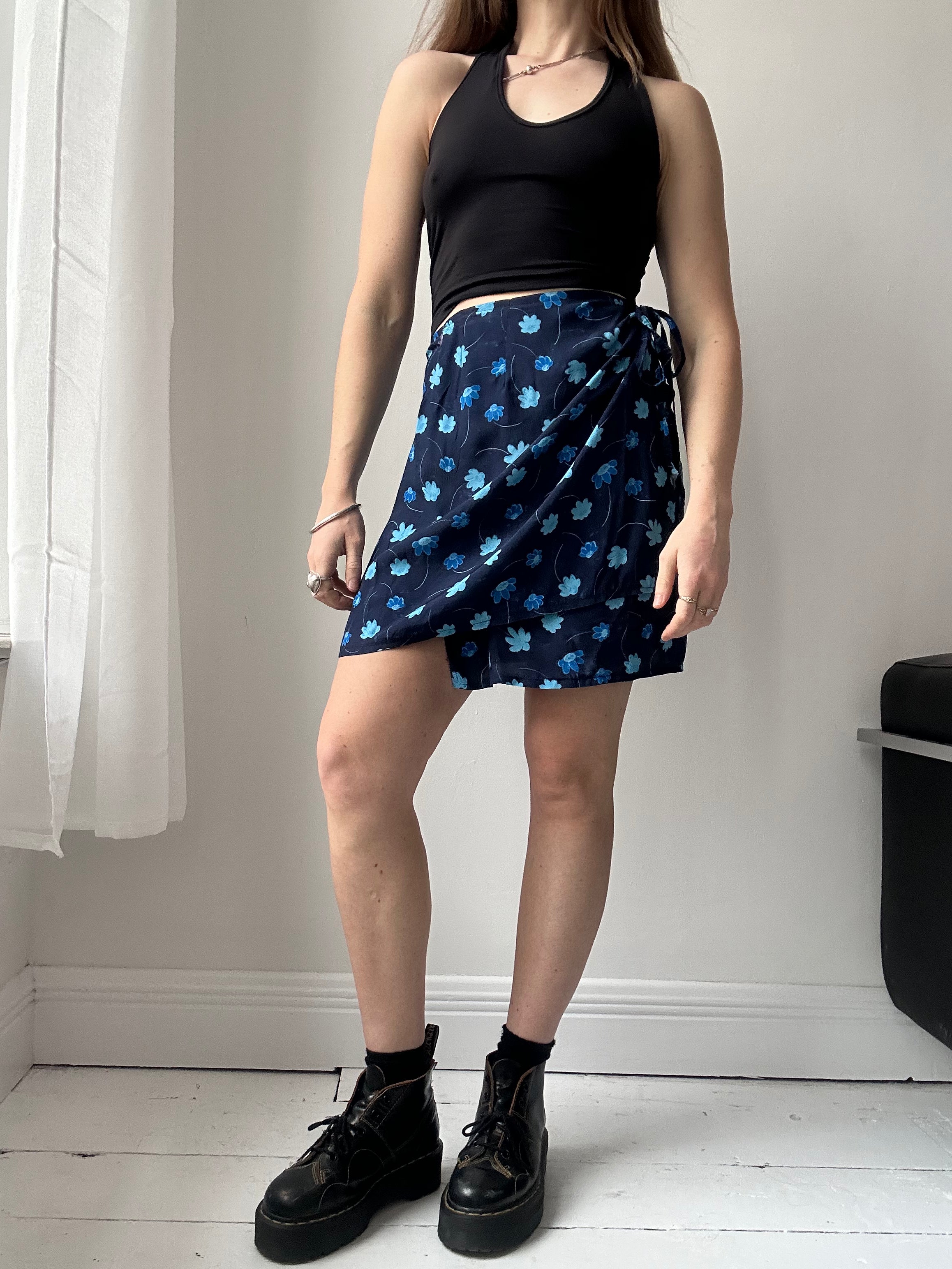 Floral 90's Wrap Skirt Size 8