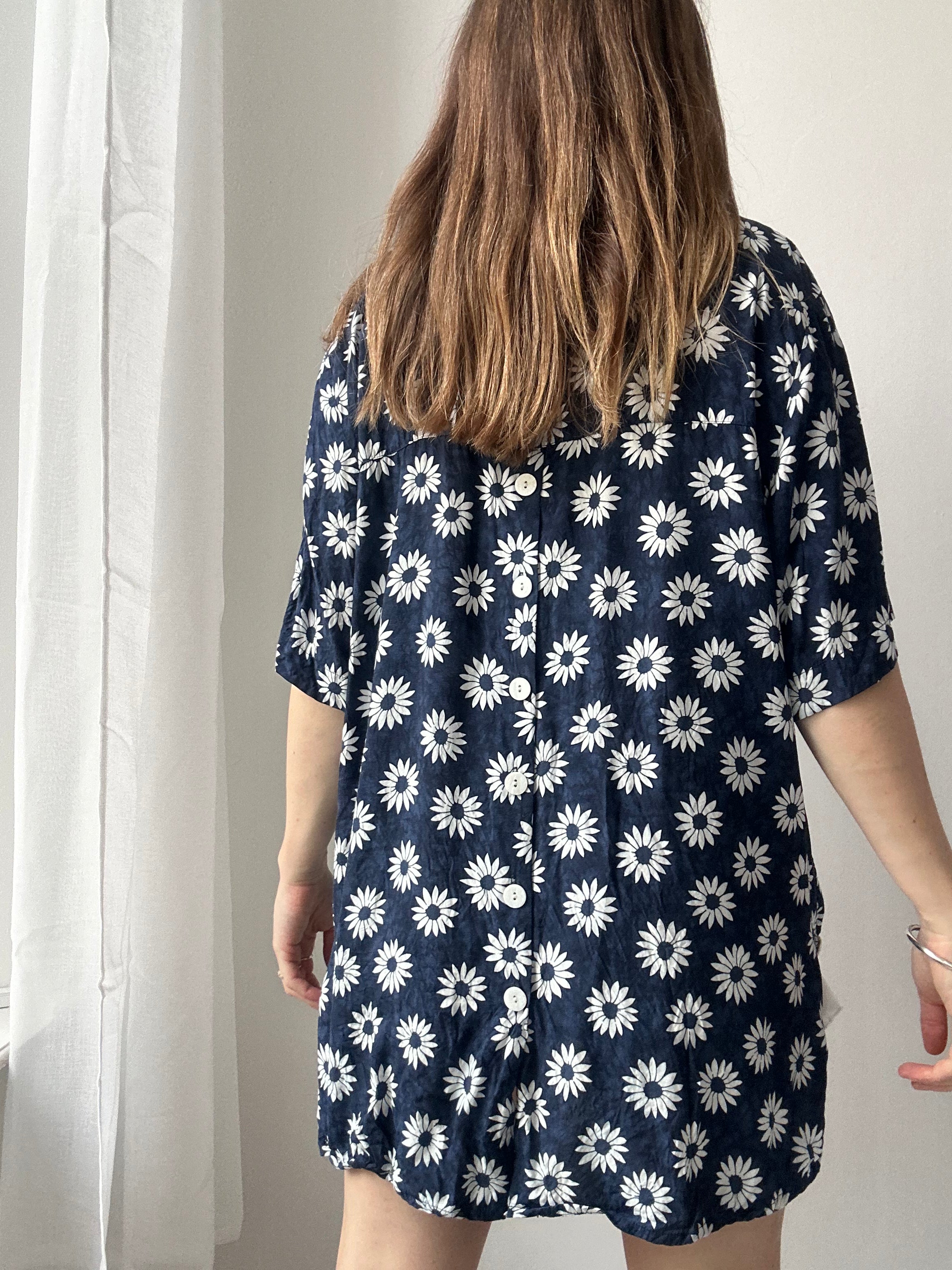 Navy Daisy Print Shirt Size 14