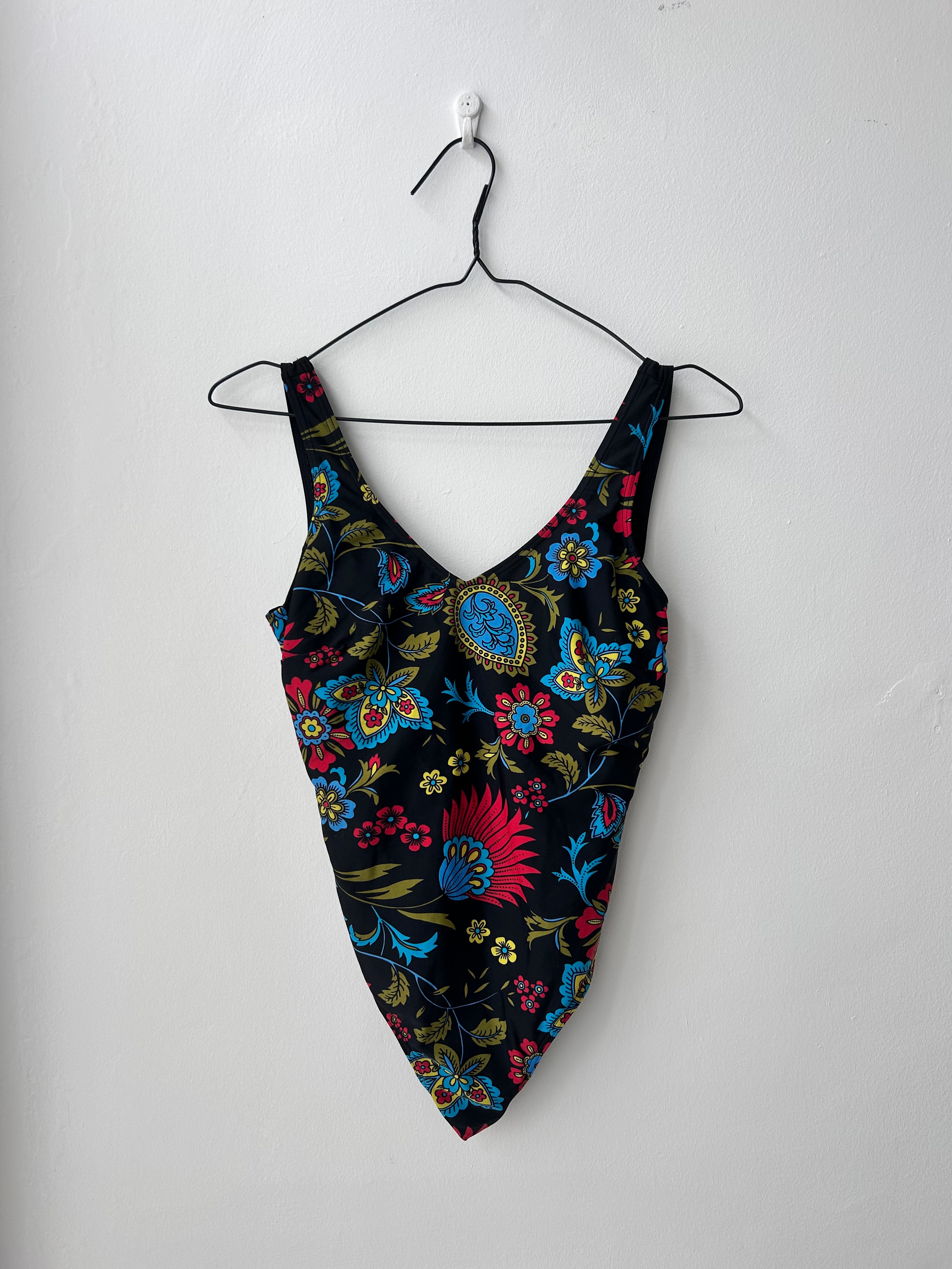 Blck Flroal Swimsuit Size 10