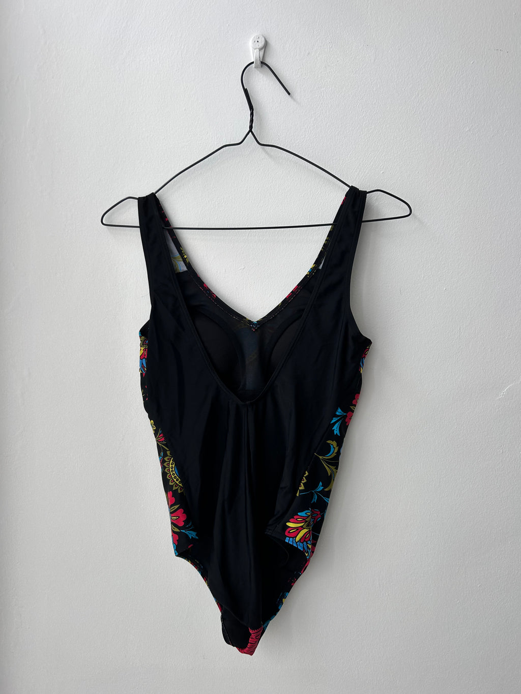 Blck Flroal Swimsuit Size 10