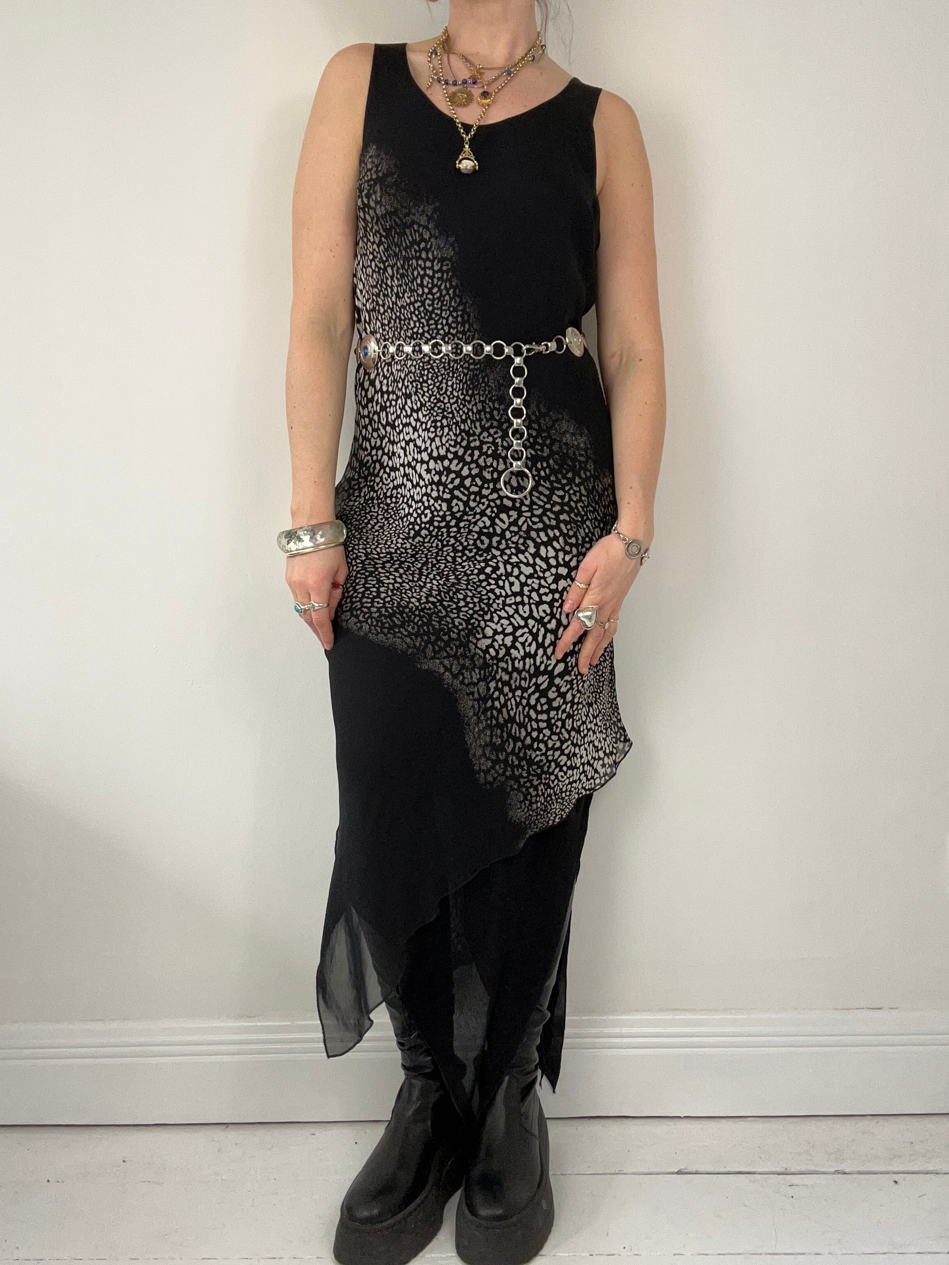 Chiffon Black Cheetah print Dress size 12 – Spice Vintage Store