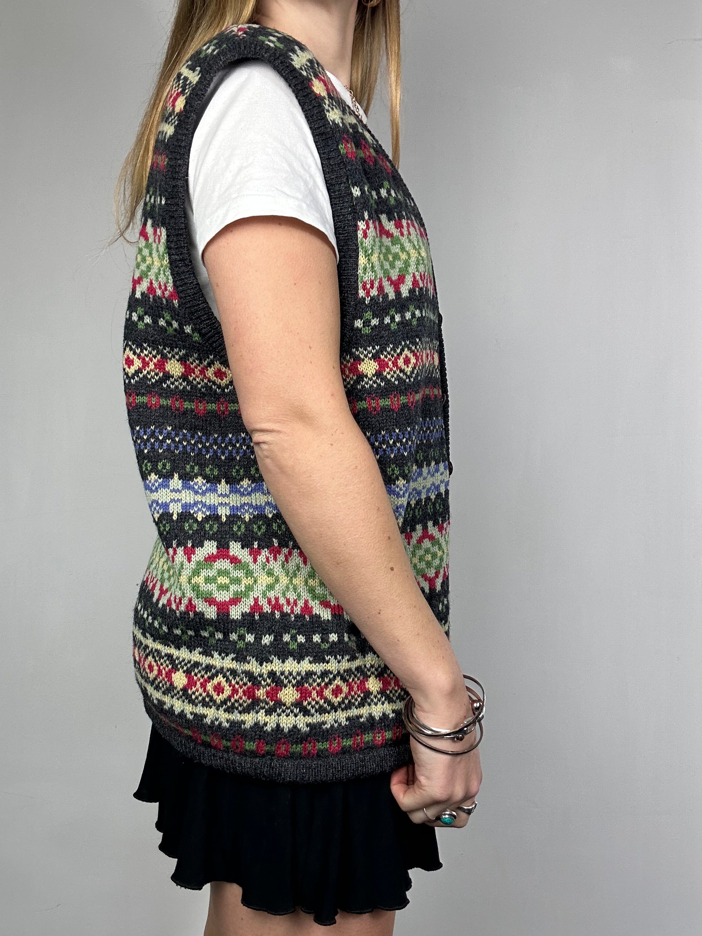 Button Down 90's Sweater Vest Size M