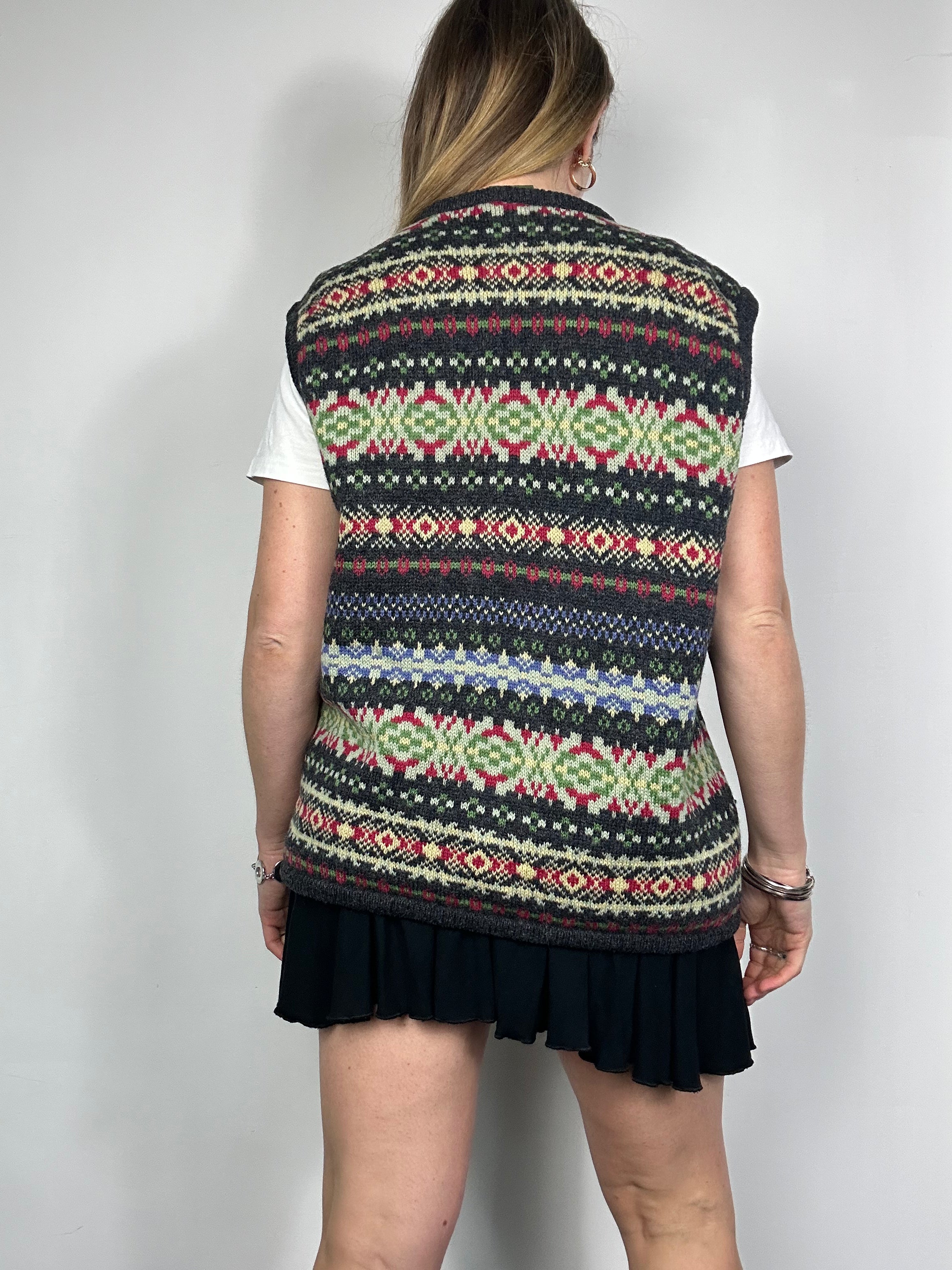Button Down 90's Sweater Vest Size M