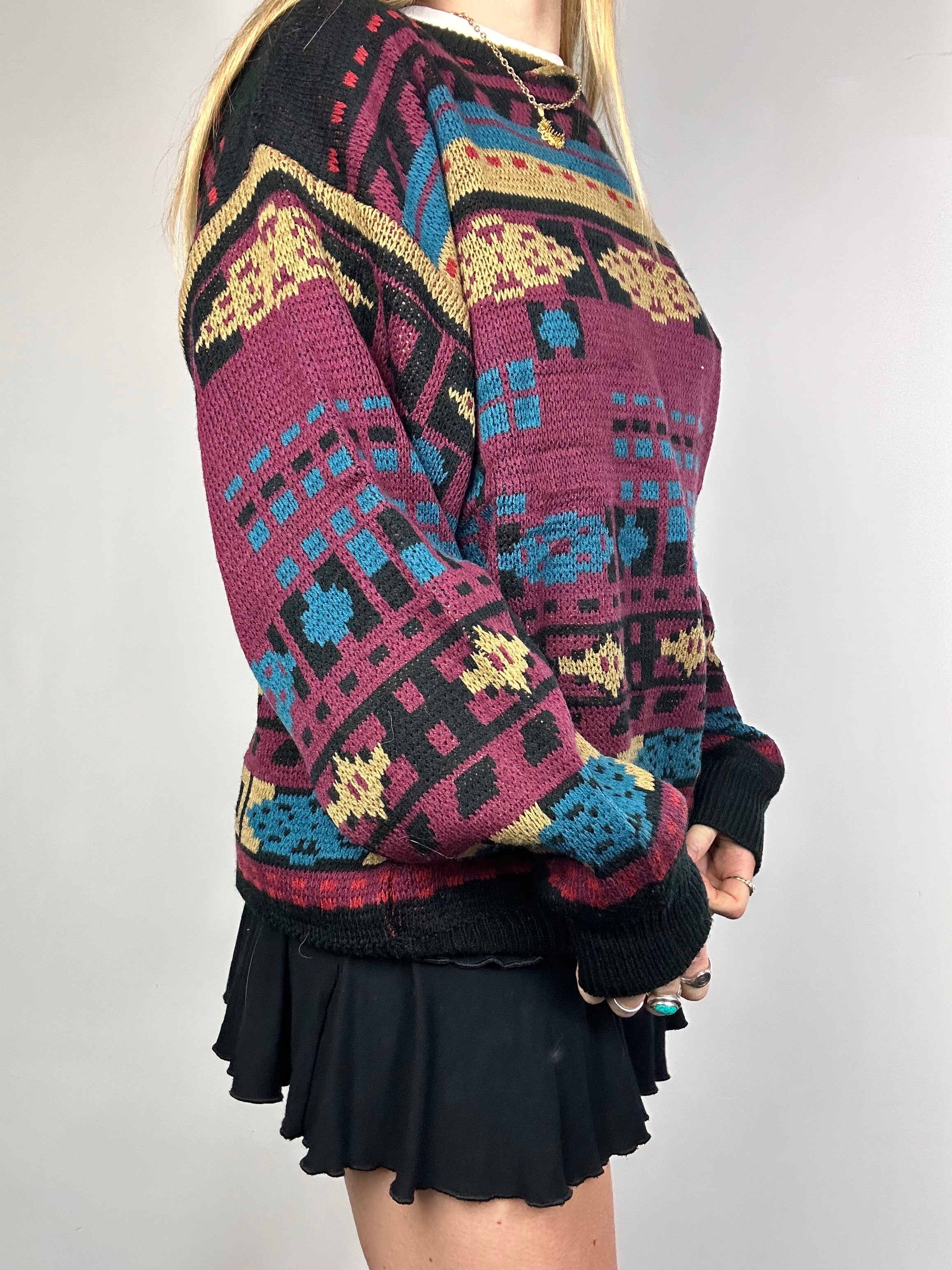 Wine Geo print 80's Knit Sweater Size M