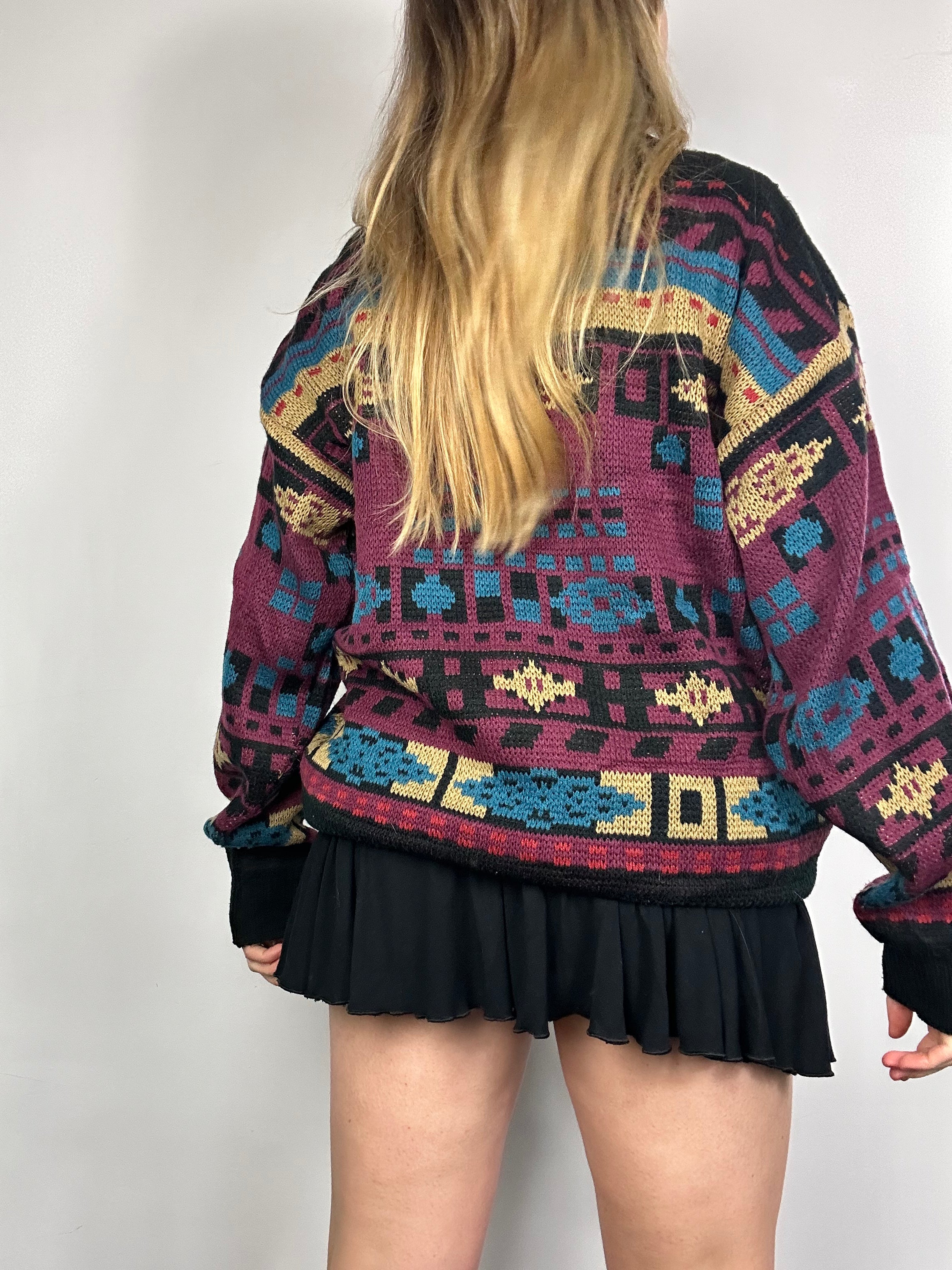 Wine Geo print 80's Knit Sweater Size M
