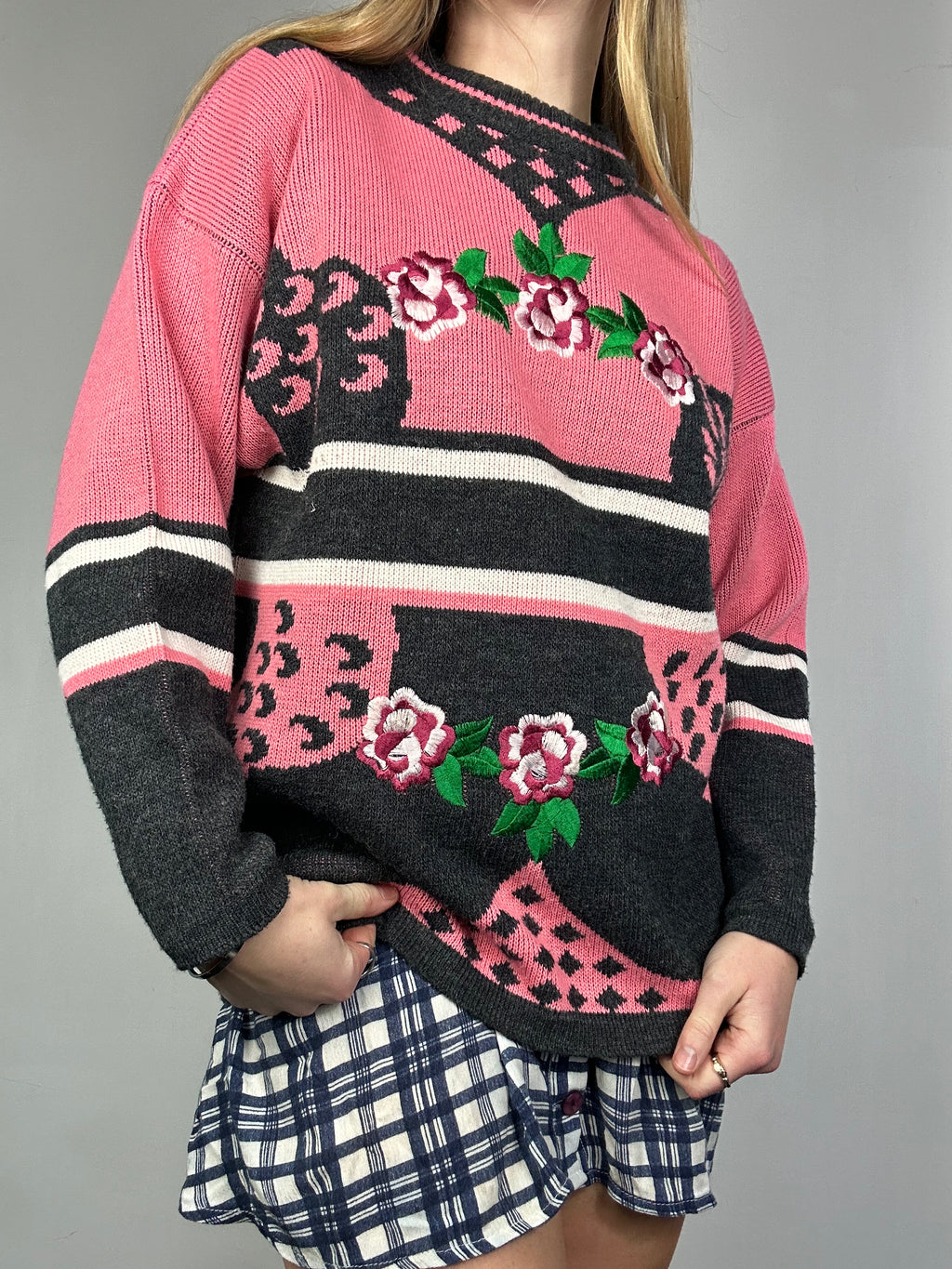 Pink Rose Knit Sweater Size M