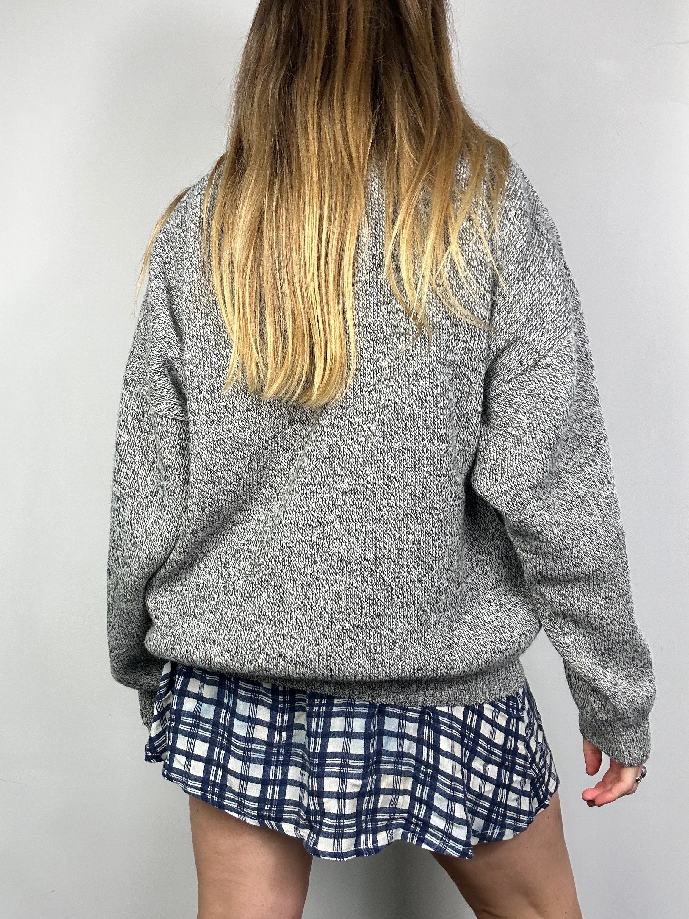 Grey 80's Knit Cardigan size m