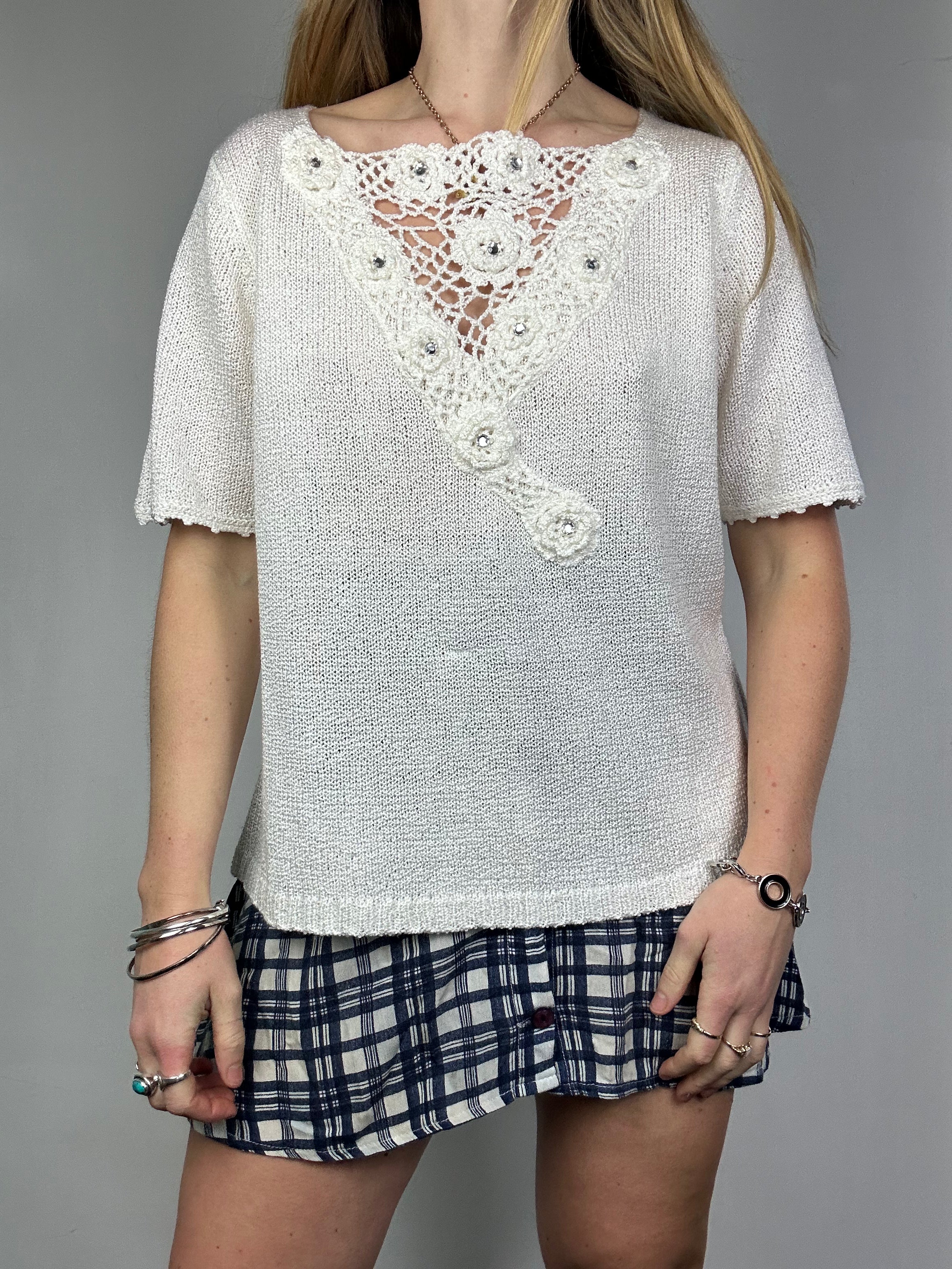 Knit White T Shirt Siz M/L