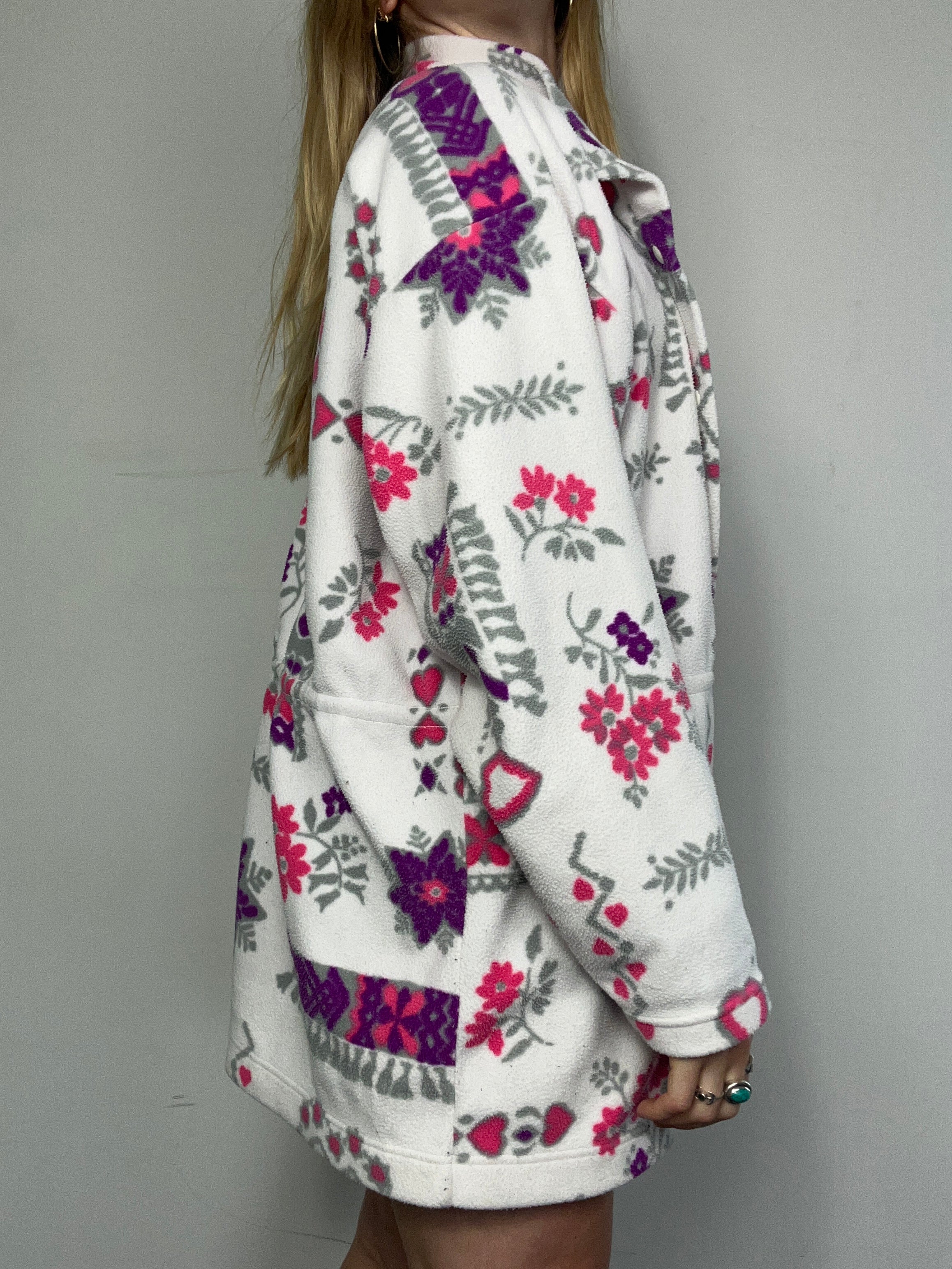 White And Pink Floral Fleece Size M